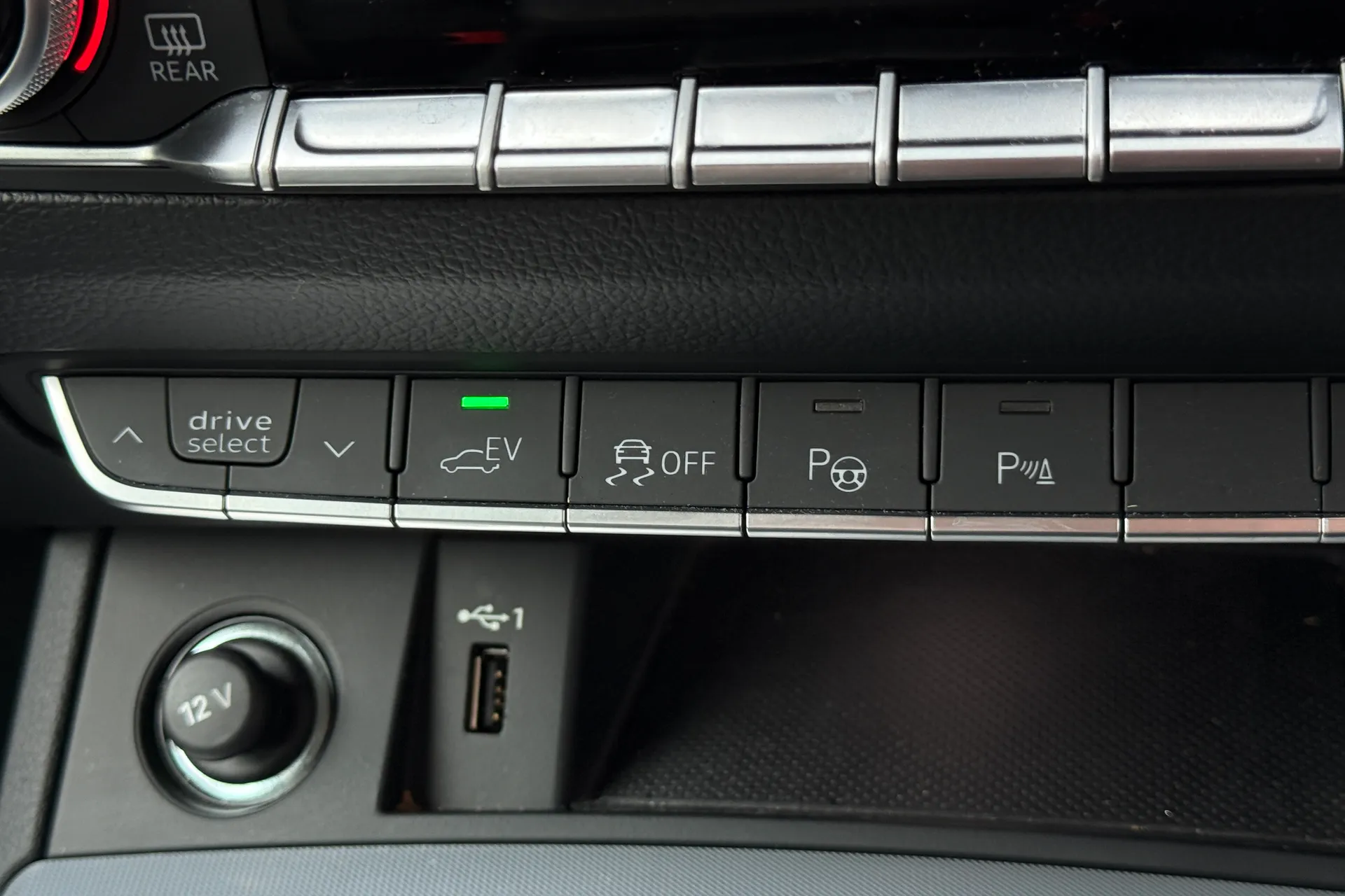 Audi Q5 thumbnail image number 54