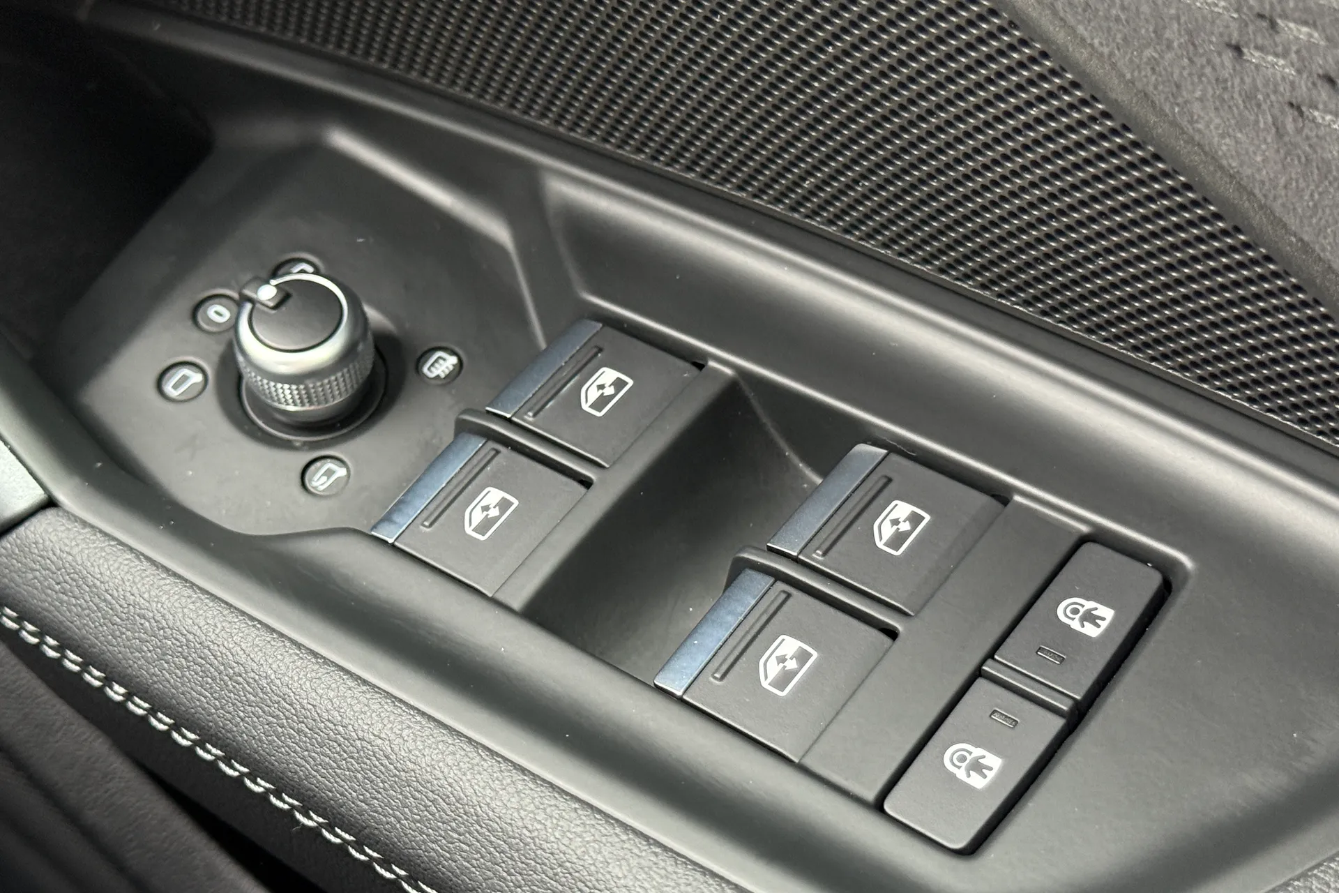 Audi A3 thumbnail image number 27