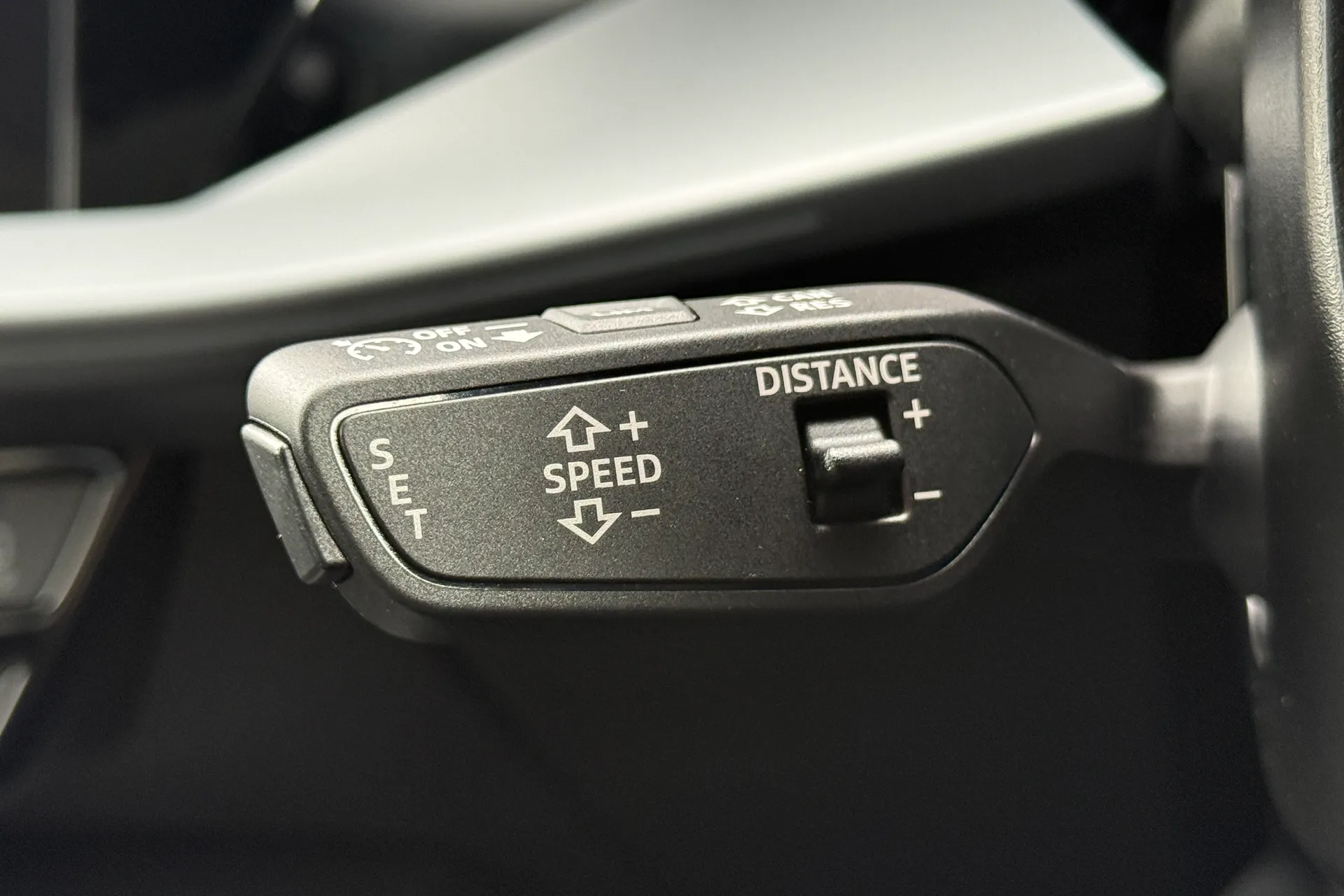 Audi A3 thumbnail image number 25