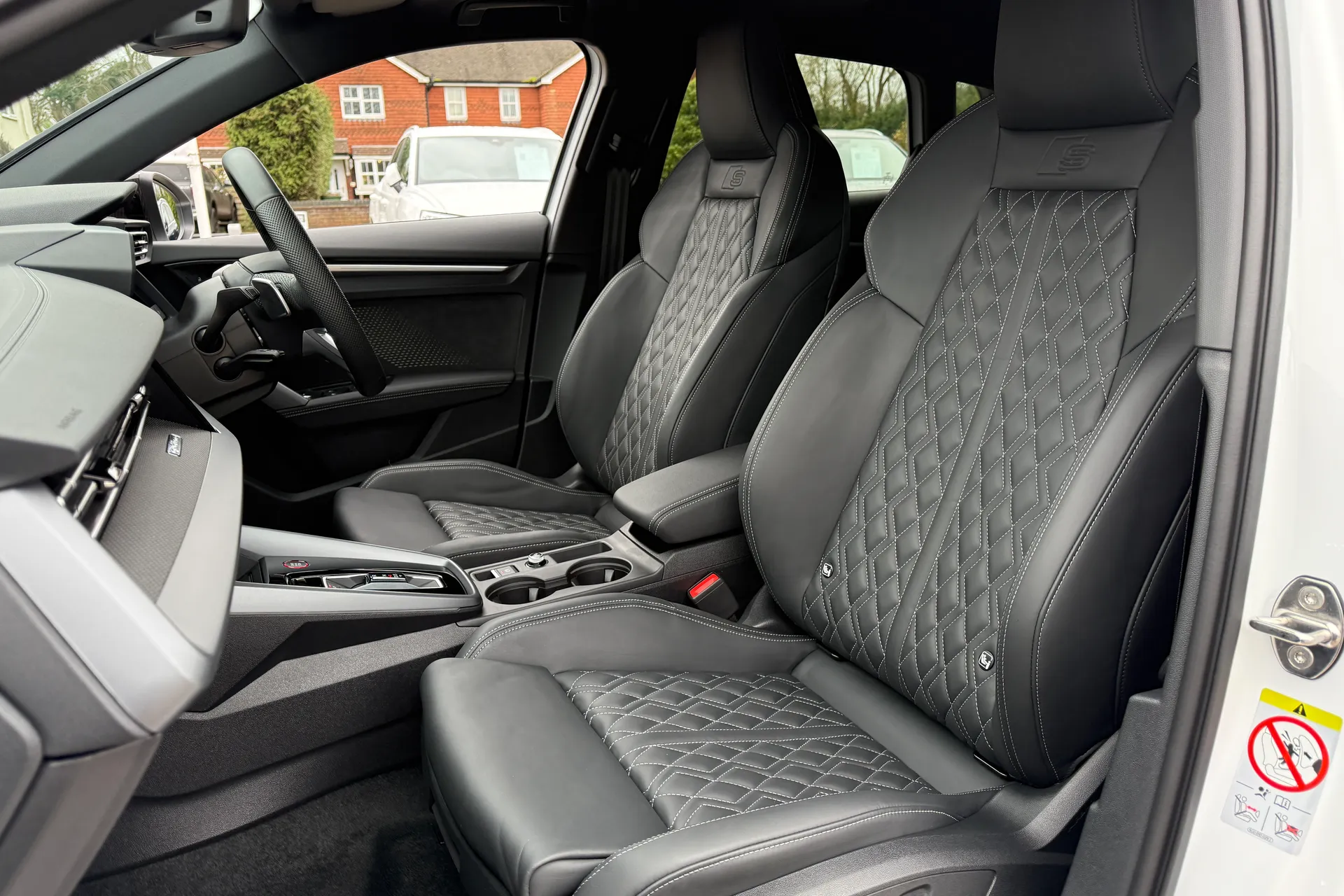 Audi A3 thumbnail image number 38