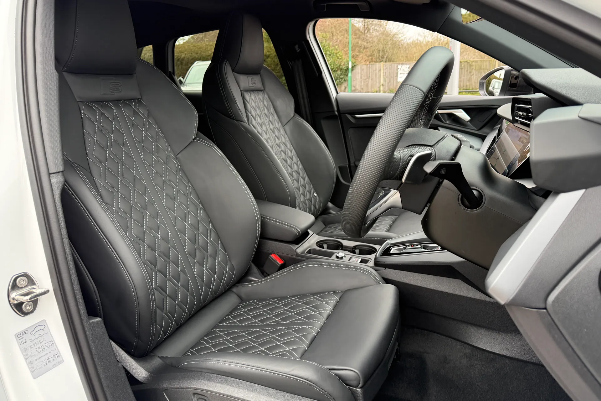 Audi A3 thumbnail image number 35