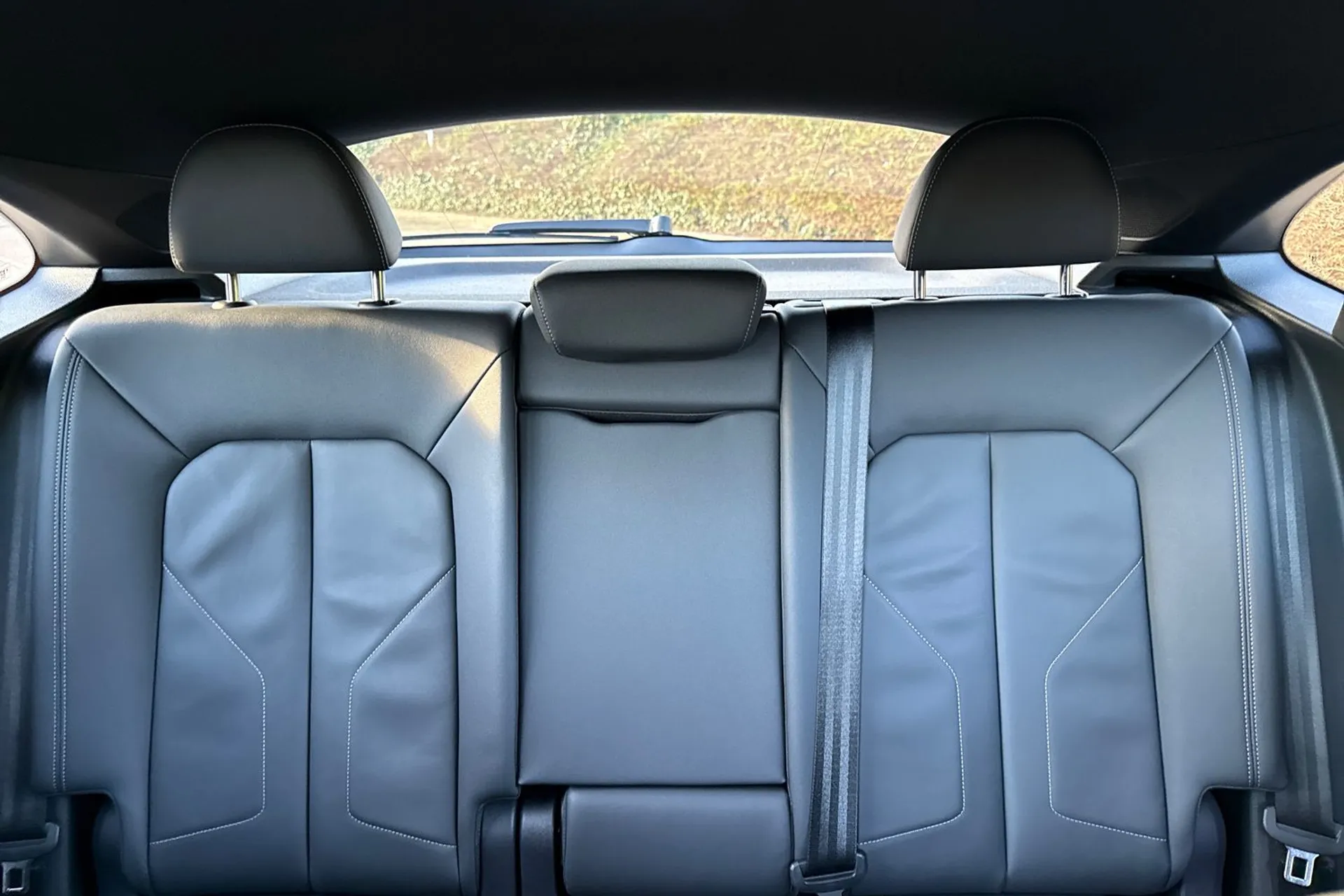 Audi Q3 thumbnail image number 39