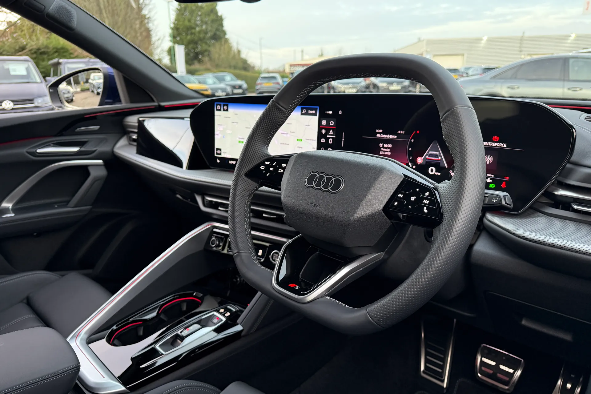 Audi Q5 thumbnail image number 33