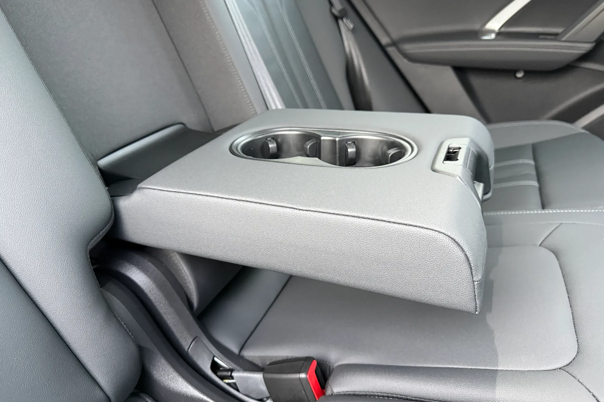 Audi Q5 thumbnail image number 50