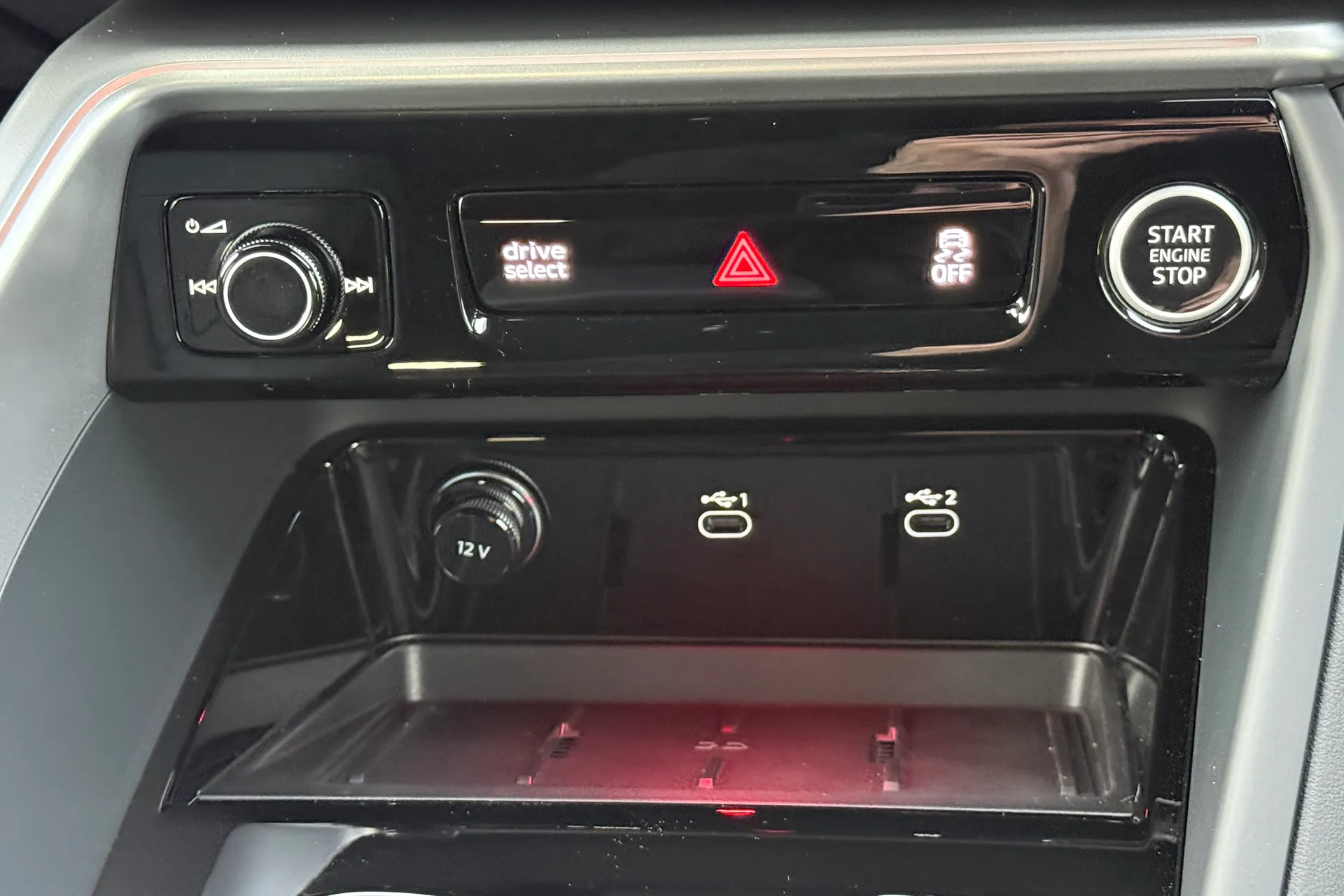Audi Q5 thumbnail image number 20