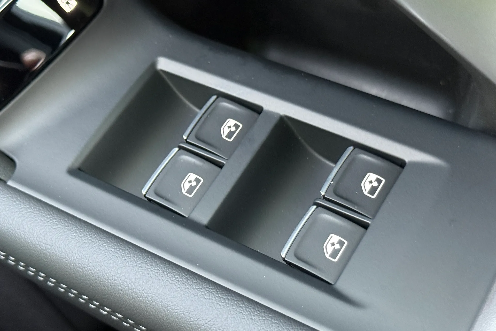 Audi Q5 thumbnail image number 24