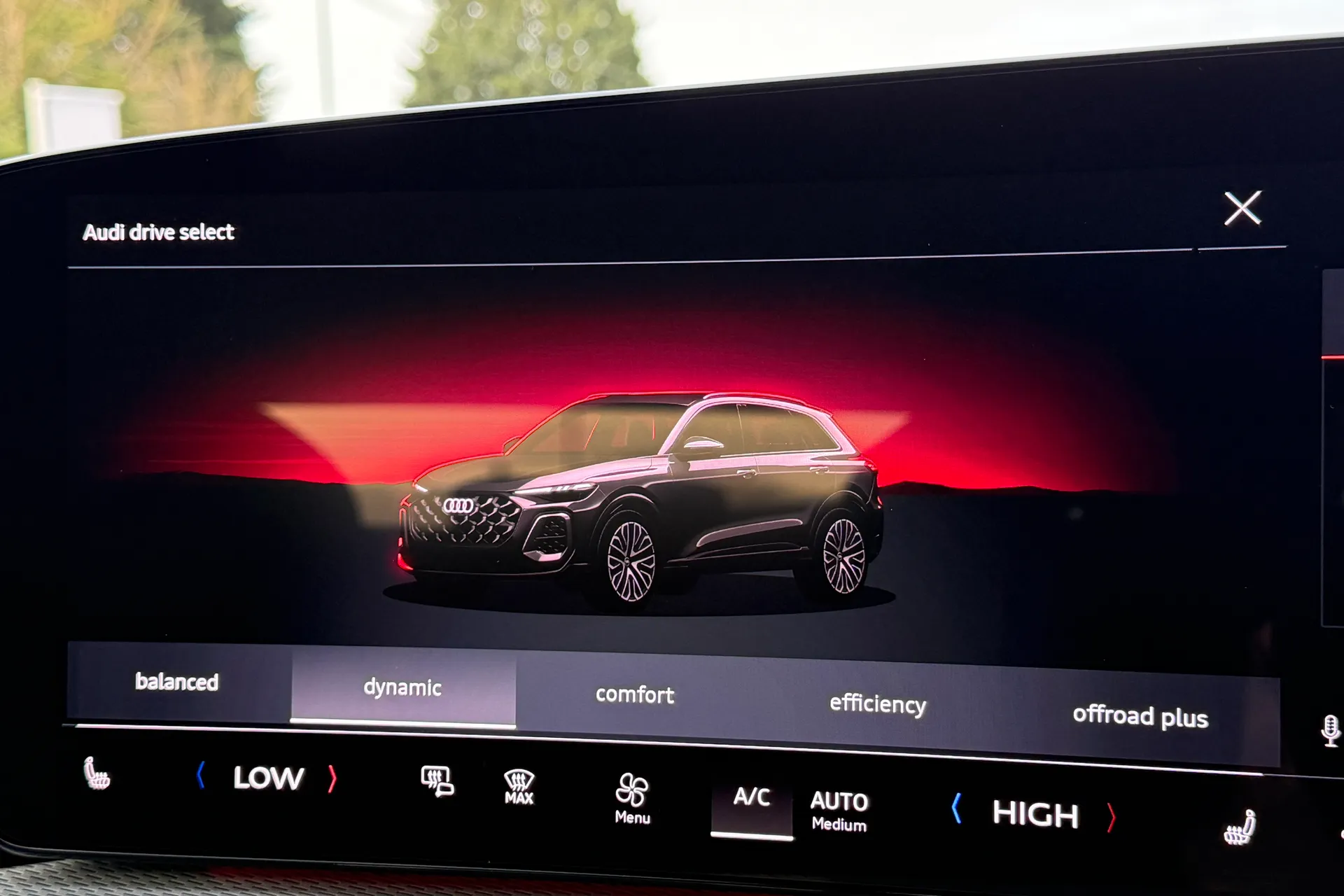 Audi Q5 thumbnail image number 12