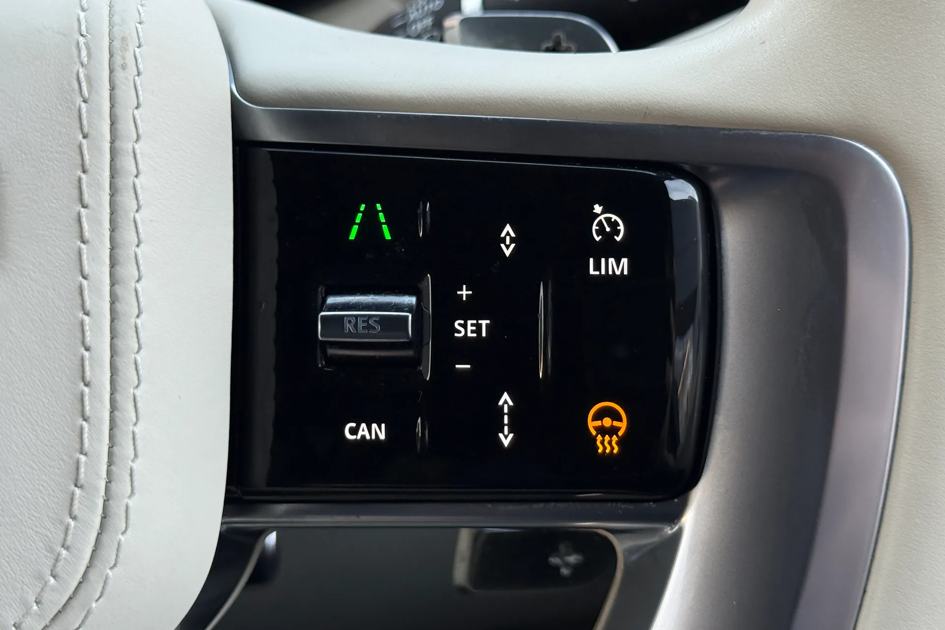 LAND ROVER RANGE ROVER thumbnail image number 29