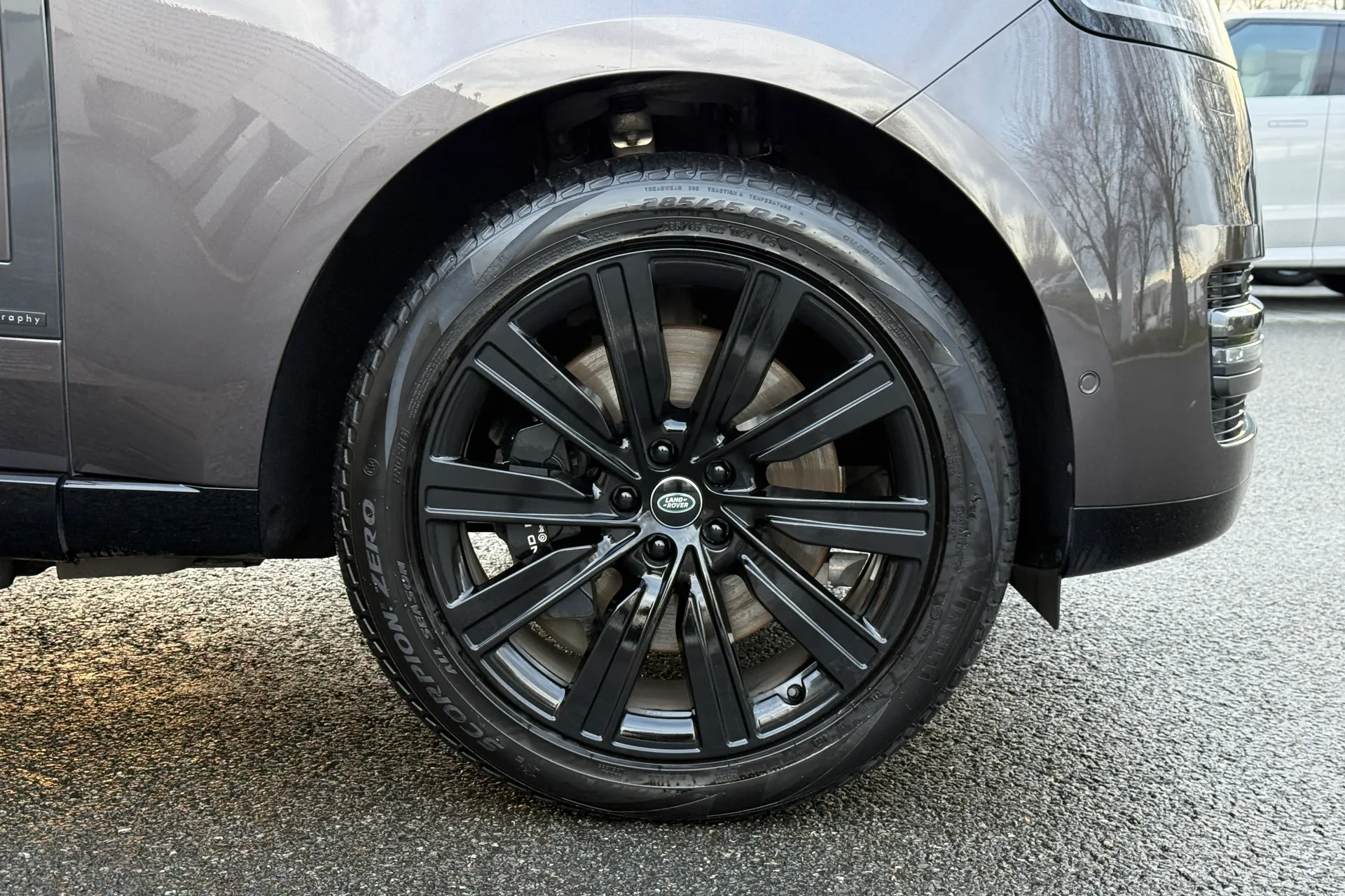 LAND ROVER RANGE ROVER thumbnail image number 23