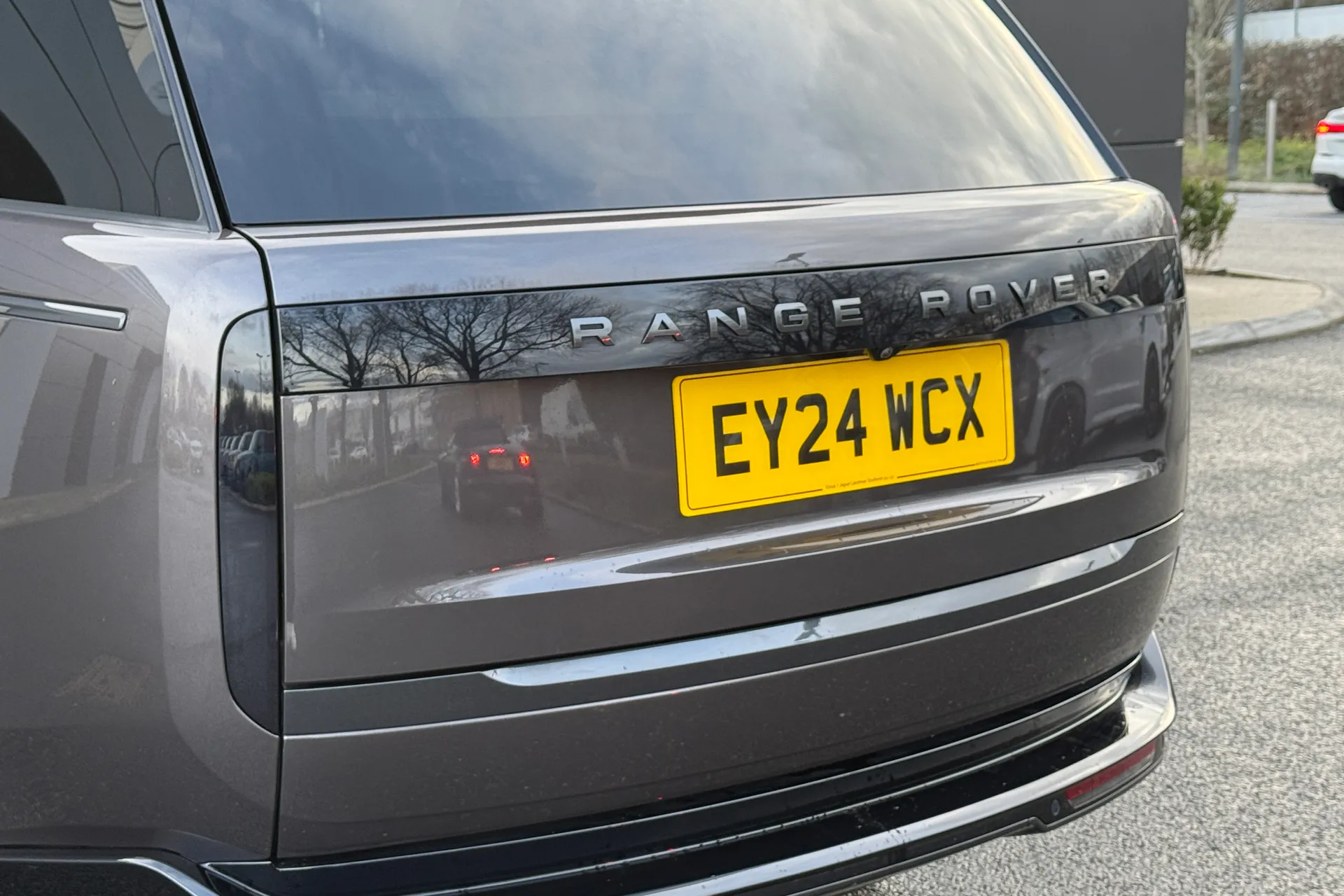 LAND ROVER RANGE ROVER thumbnail image number 47