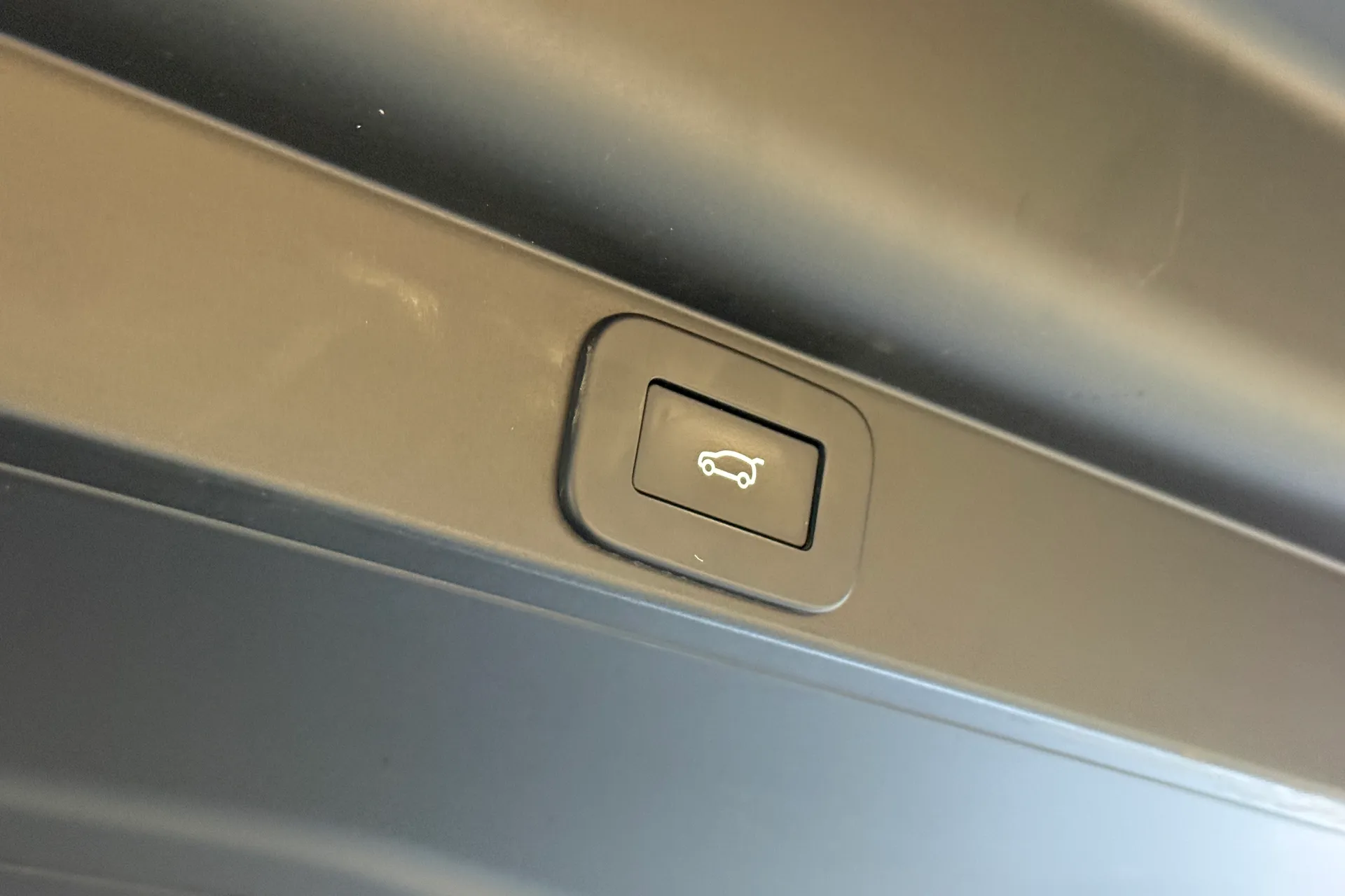 LAND ROVER RANGE ROVER thumbnail image number 44