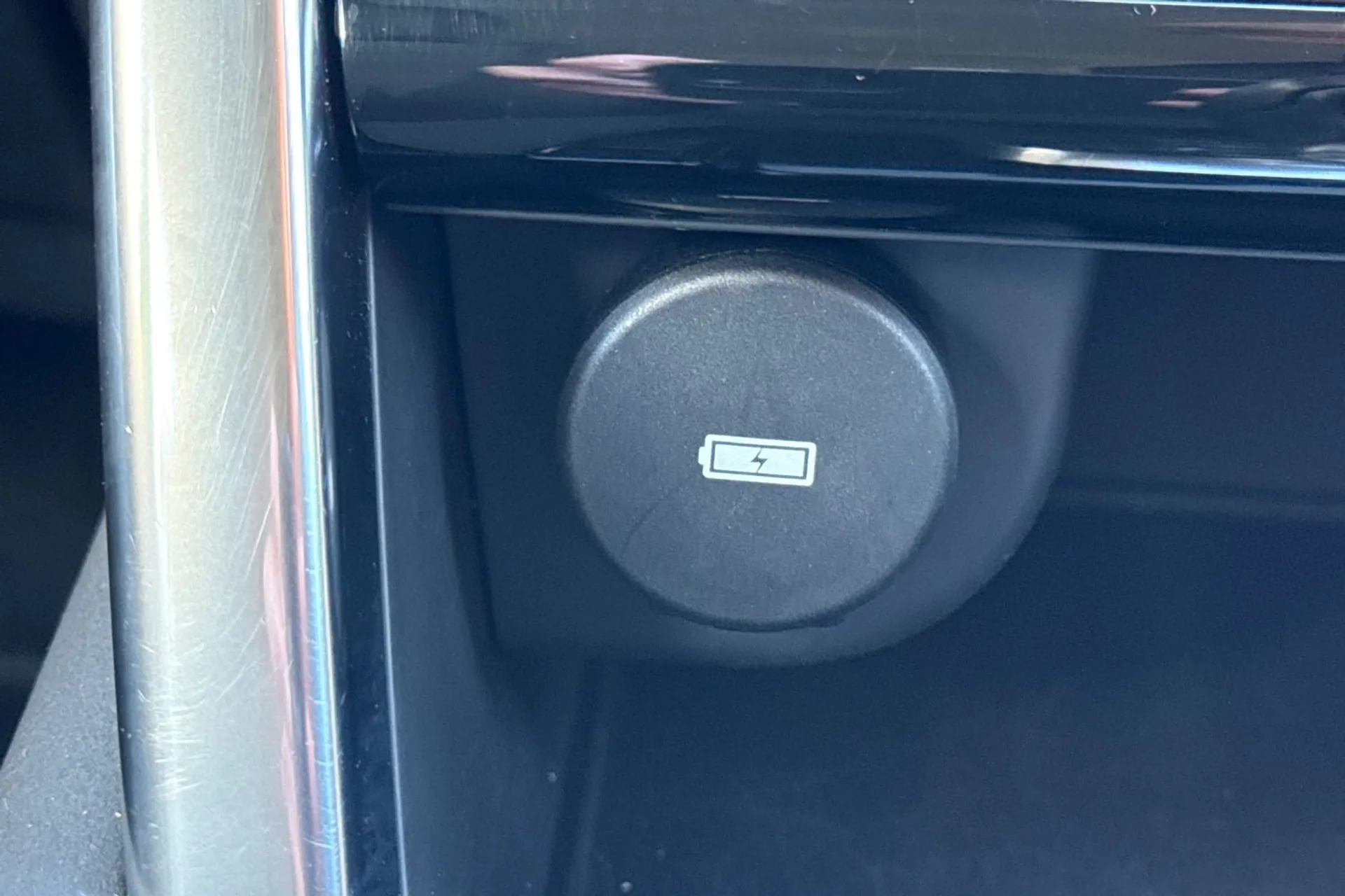 LAND ROVER DISCOVERY SPORT thumbnail image number 60