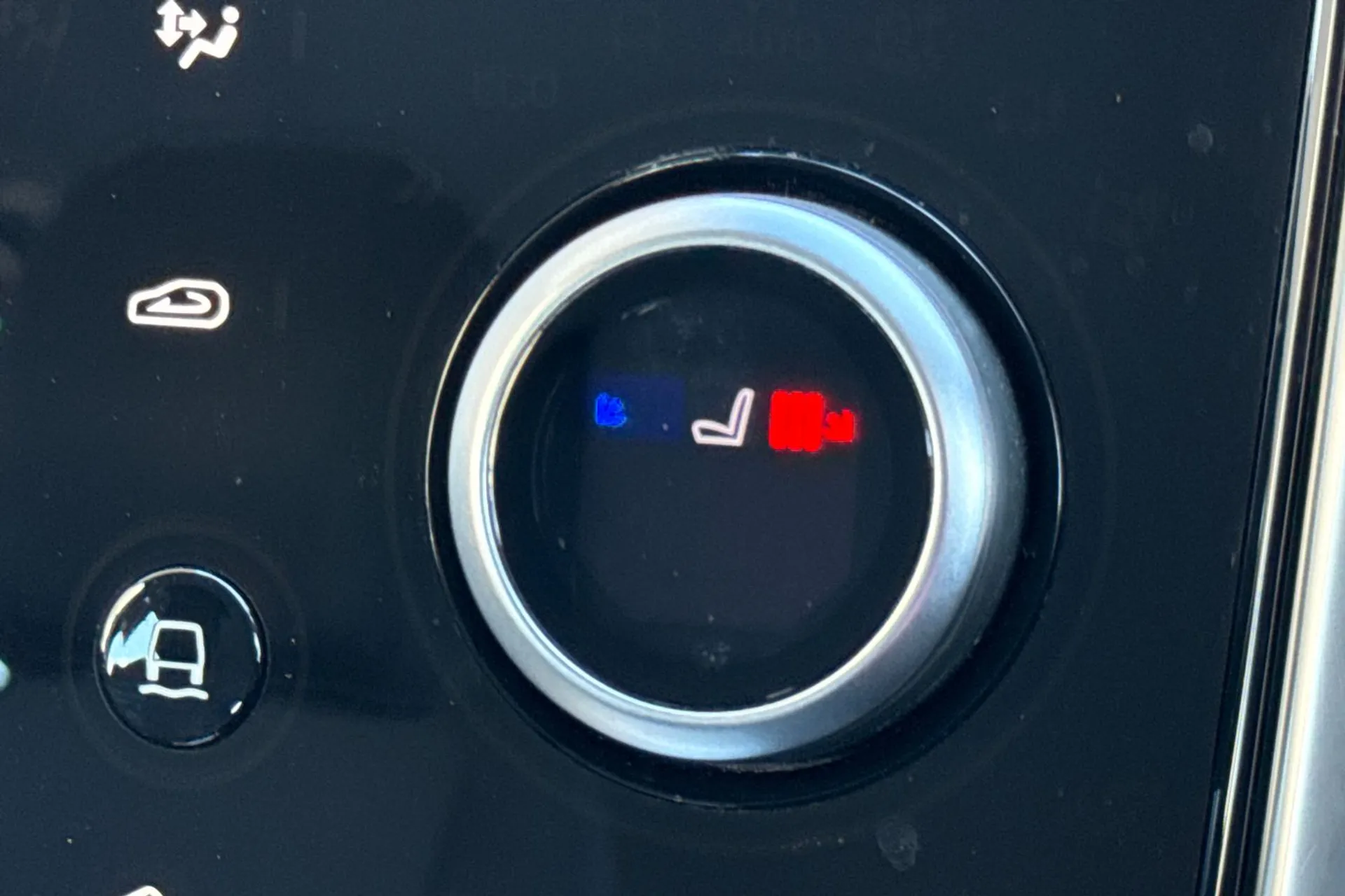 LAND ROVER DISCOVERY SPORT thumbnail image number 8