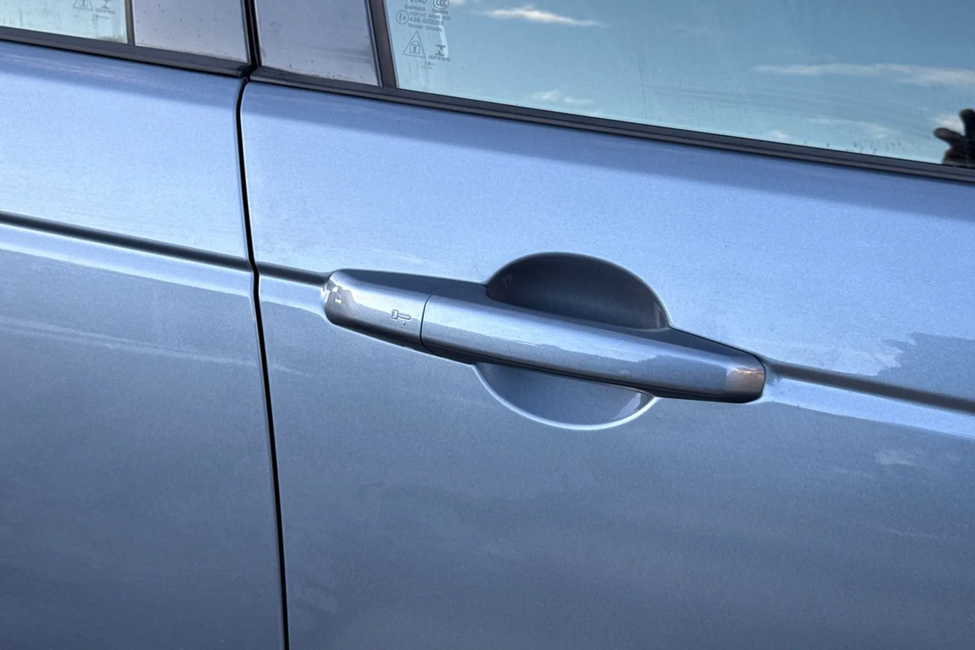 LAND ROVER DISCOVERY SPORT thumbnail image number 31