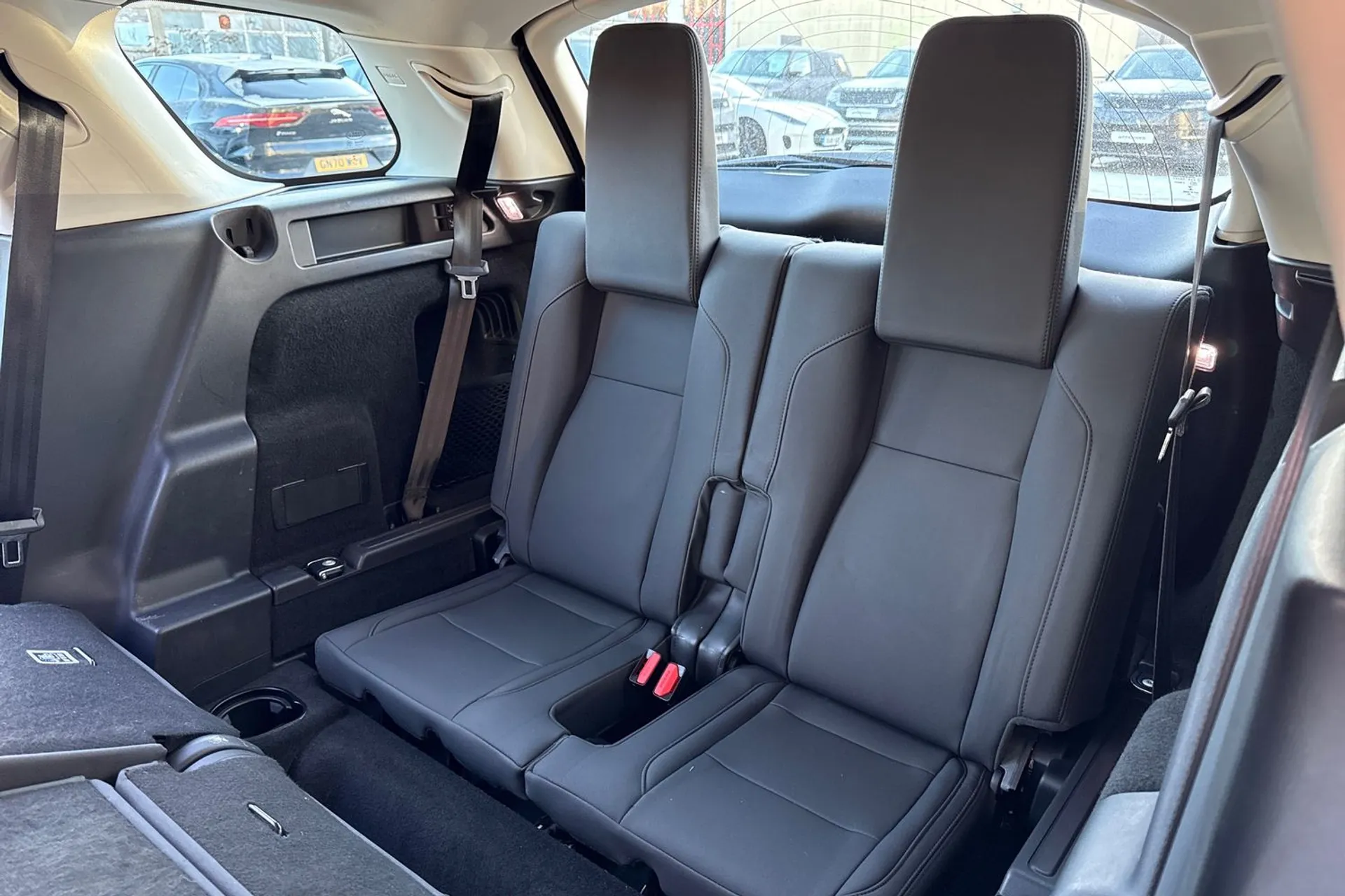 LAND ROVER DISCOVERY SPORT thumbnail image number 45