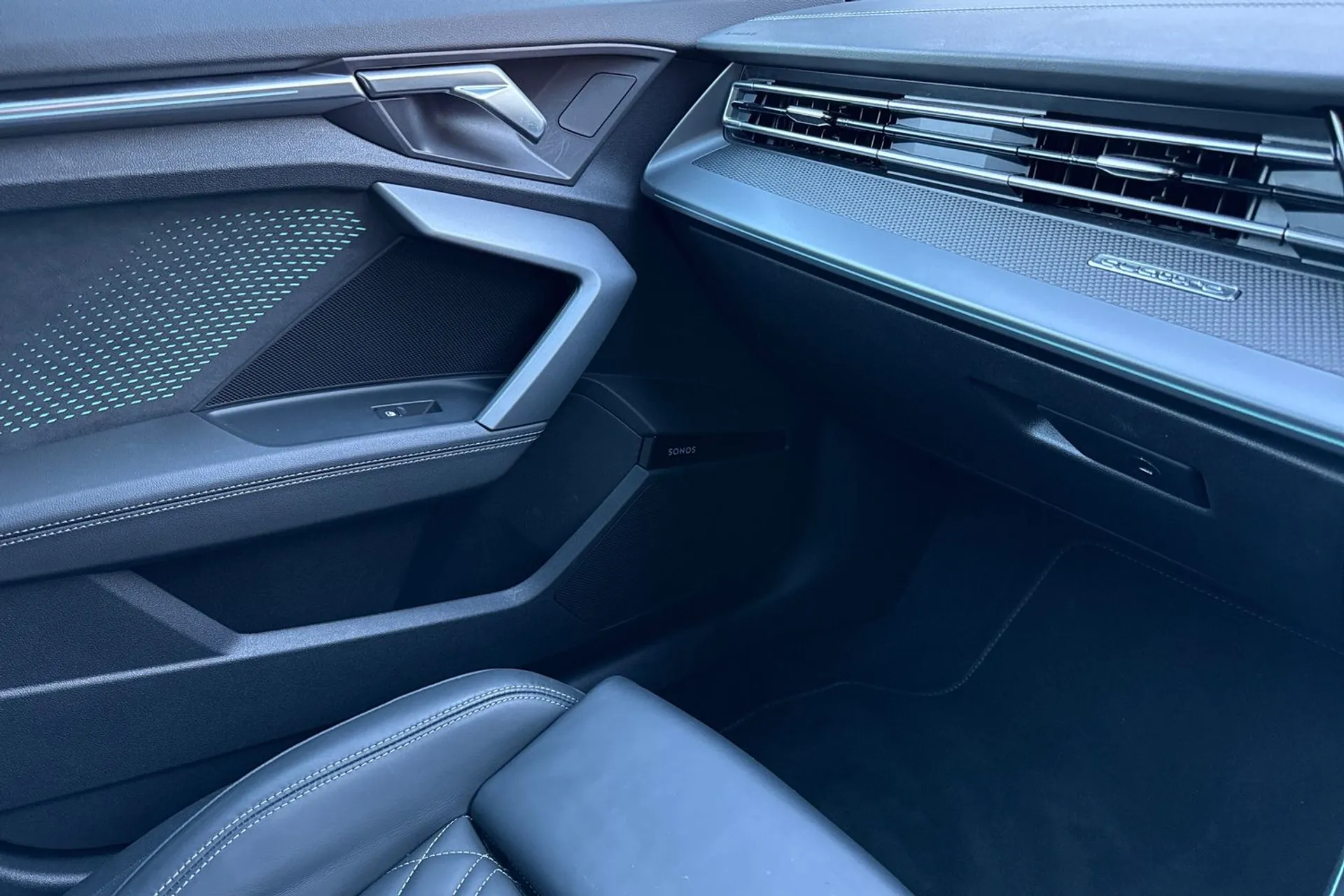 Audi A3 thumbnail image number 49