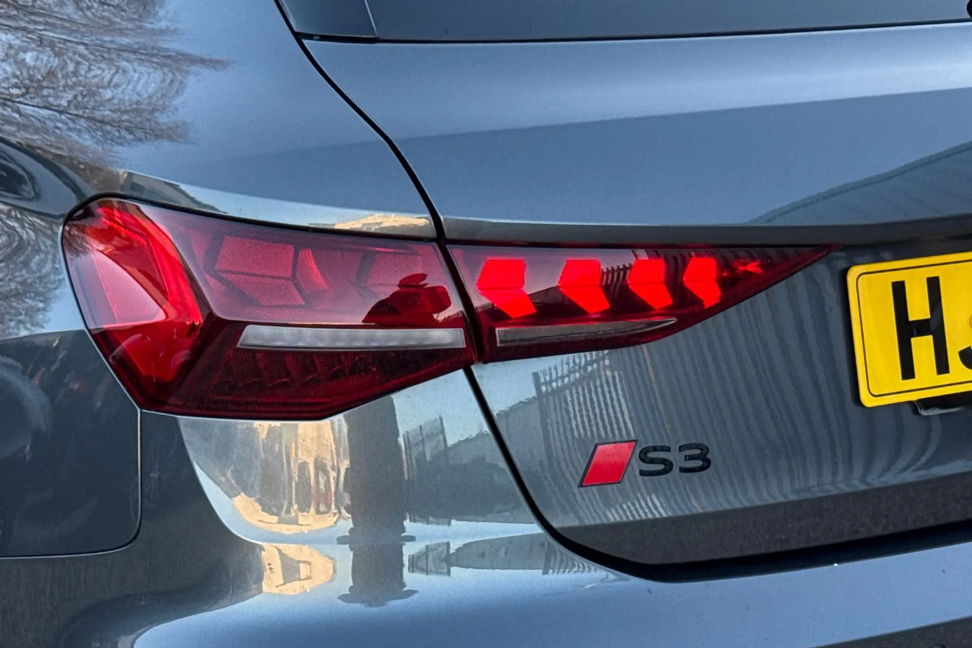 Audi A3 thumbnail image number 43