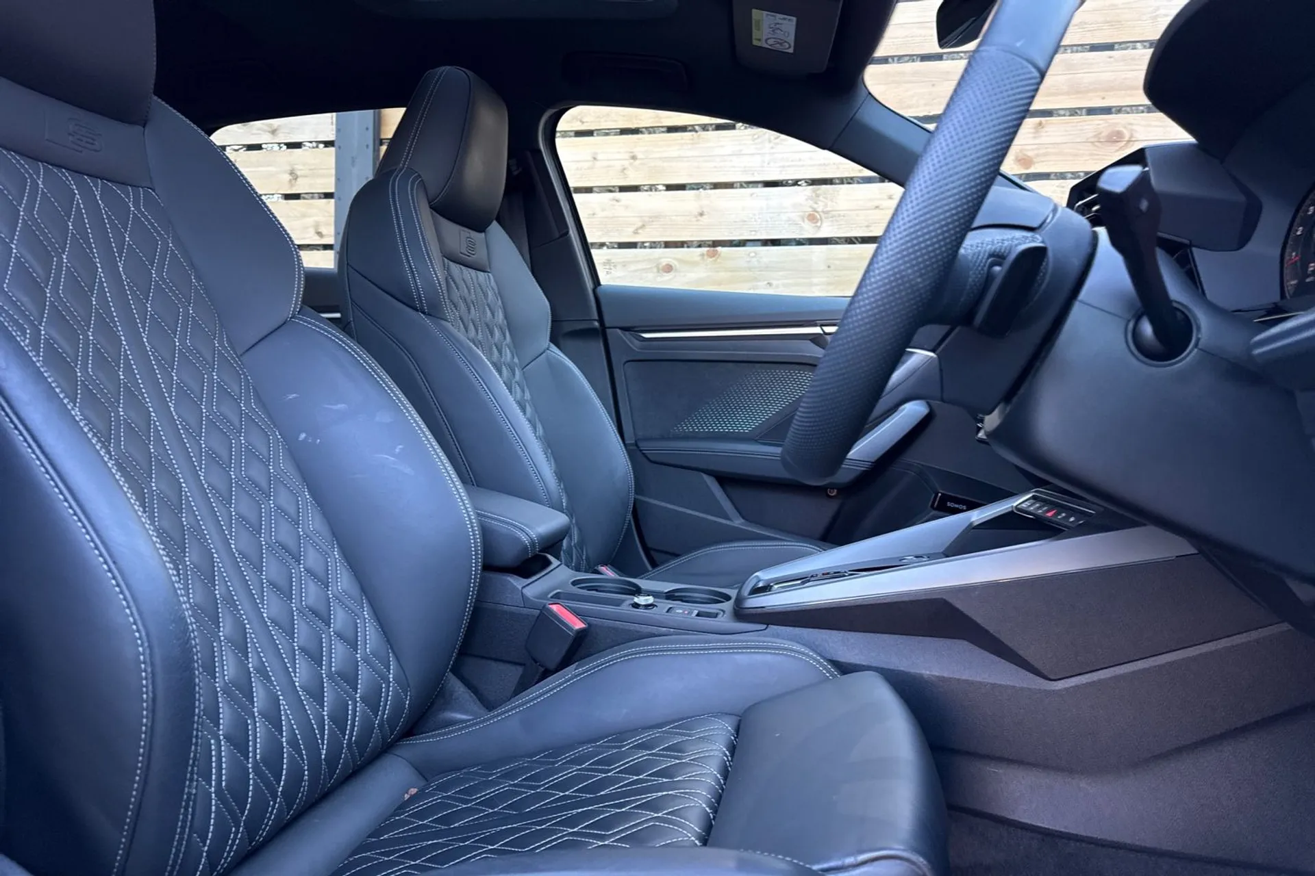 Audi A3 thumbnail image number 28