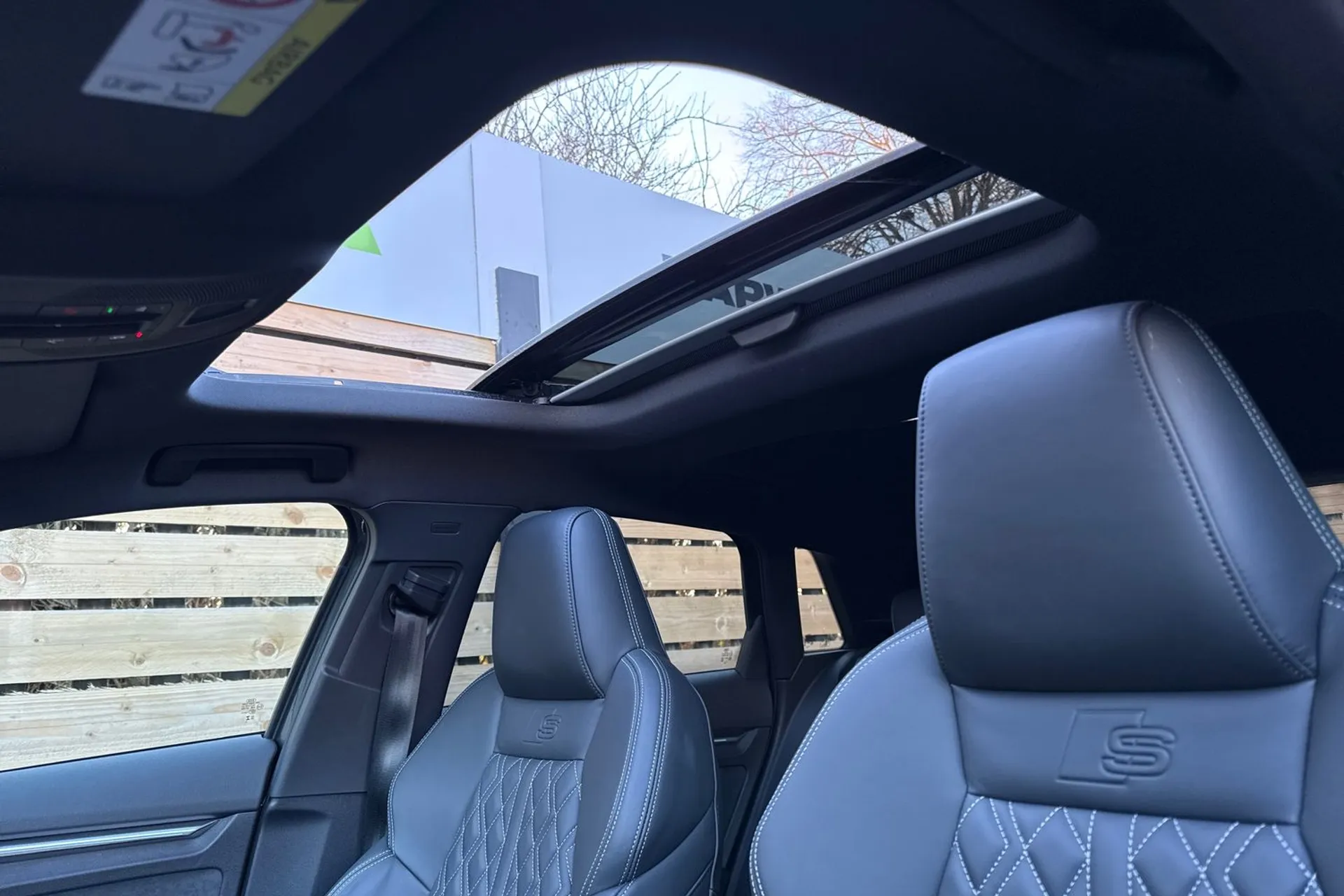 Audi A3 thumbnail image number 4