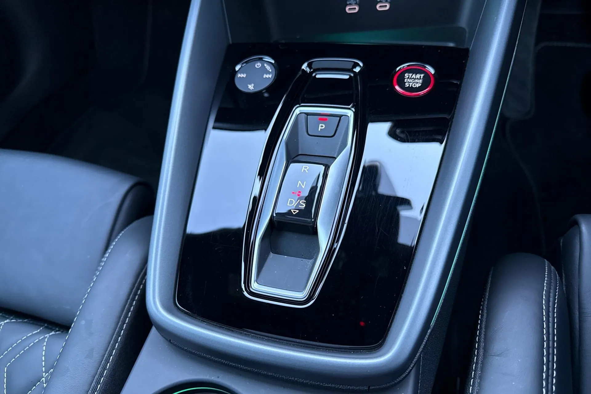 Audi A3 thumbnail image number 48