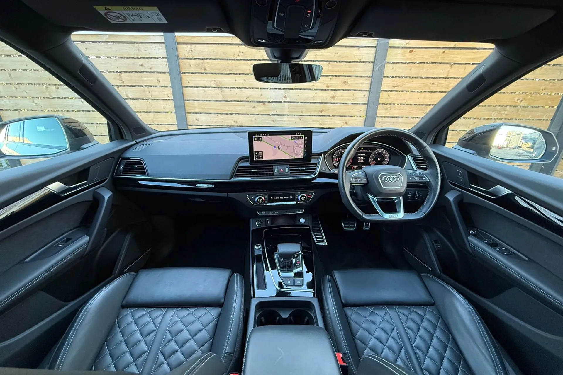 Audi Q5 thumbnail image number 3