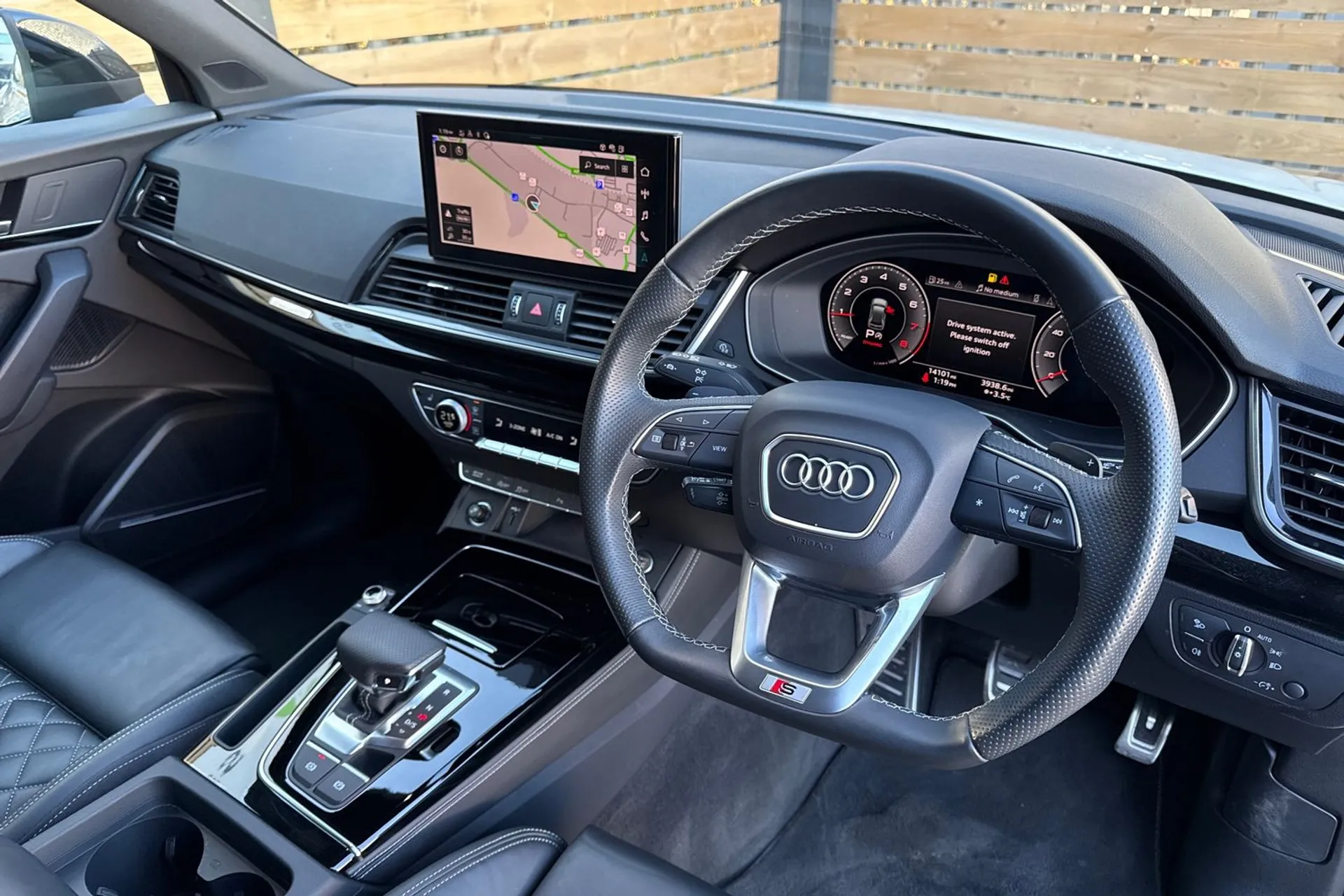 Audi Q5 thumbnail image number 28