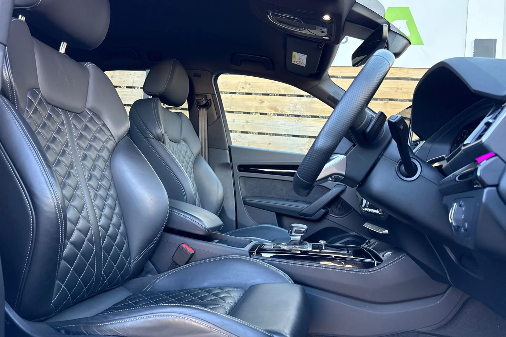 Audi Q5 thumbnail image number 27