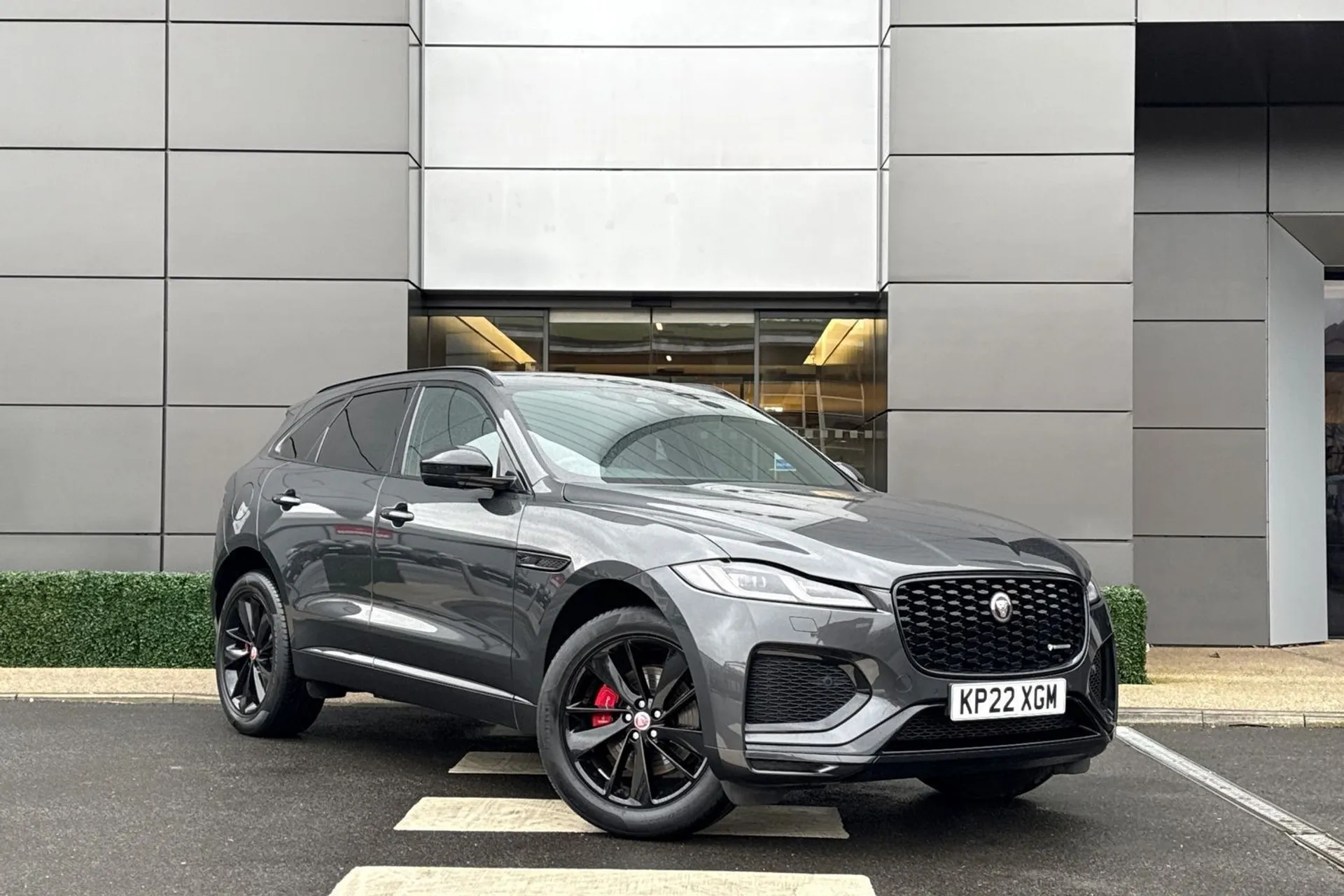 Jaguar F-PACE focused image