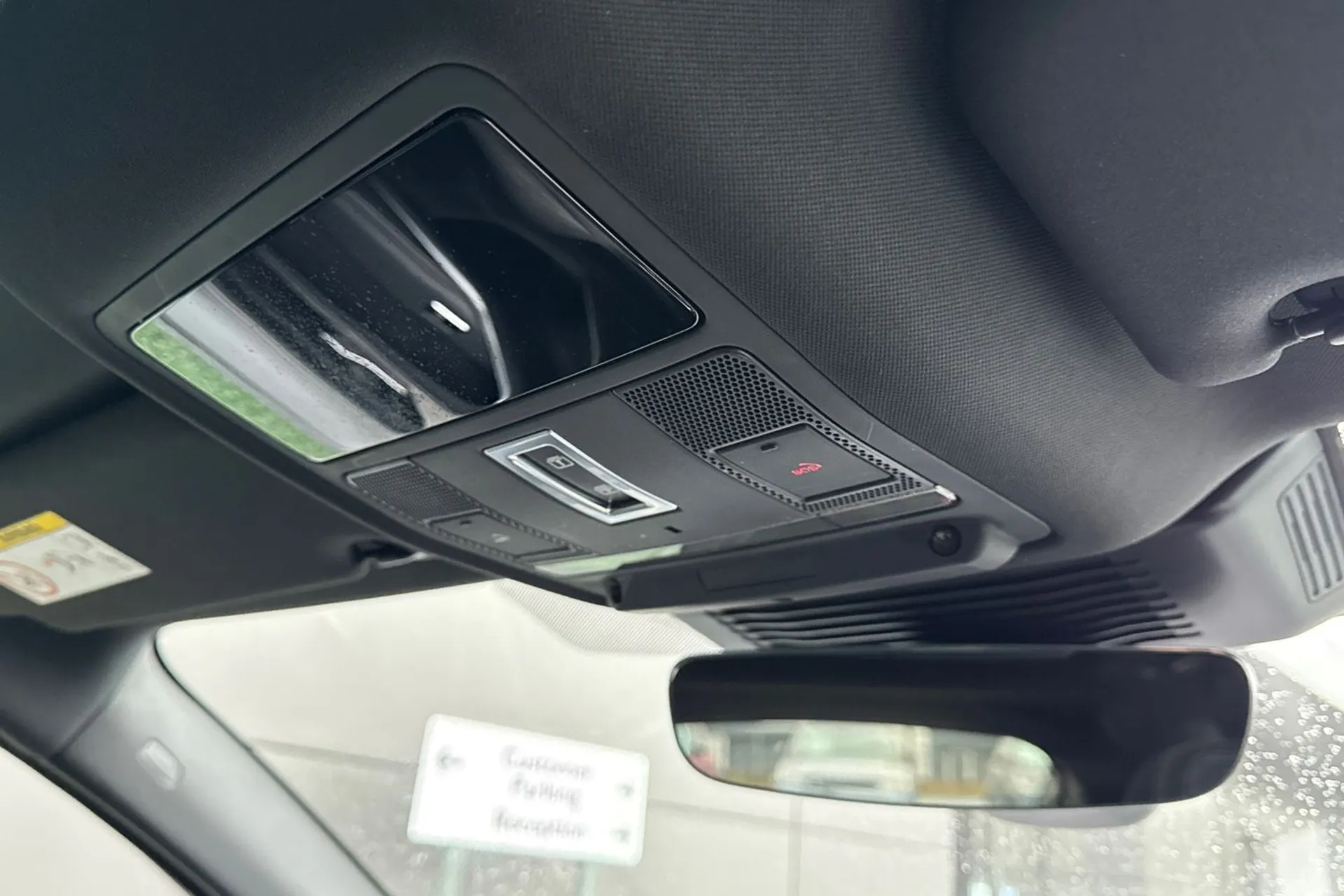 Jaguar F-PACE thumbnail image number 54