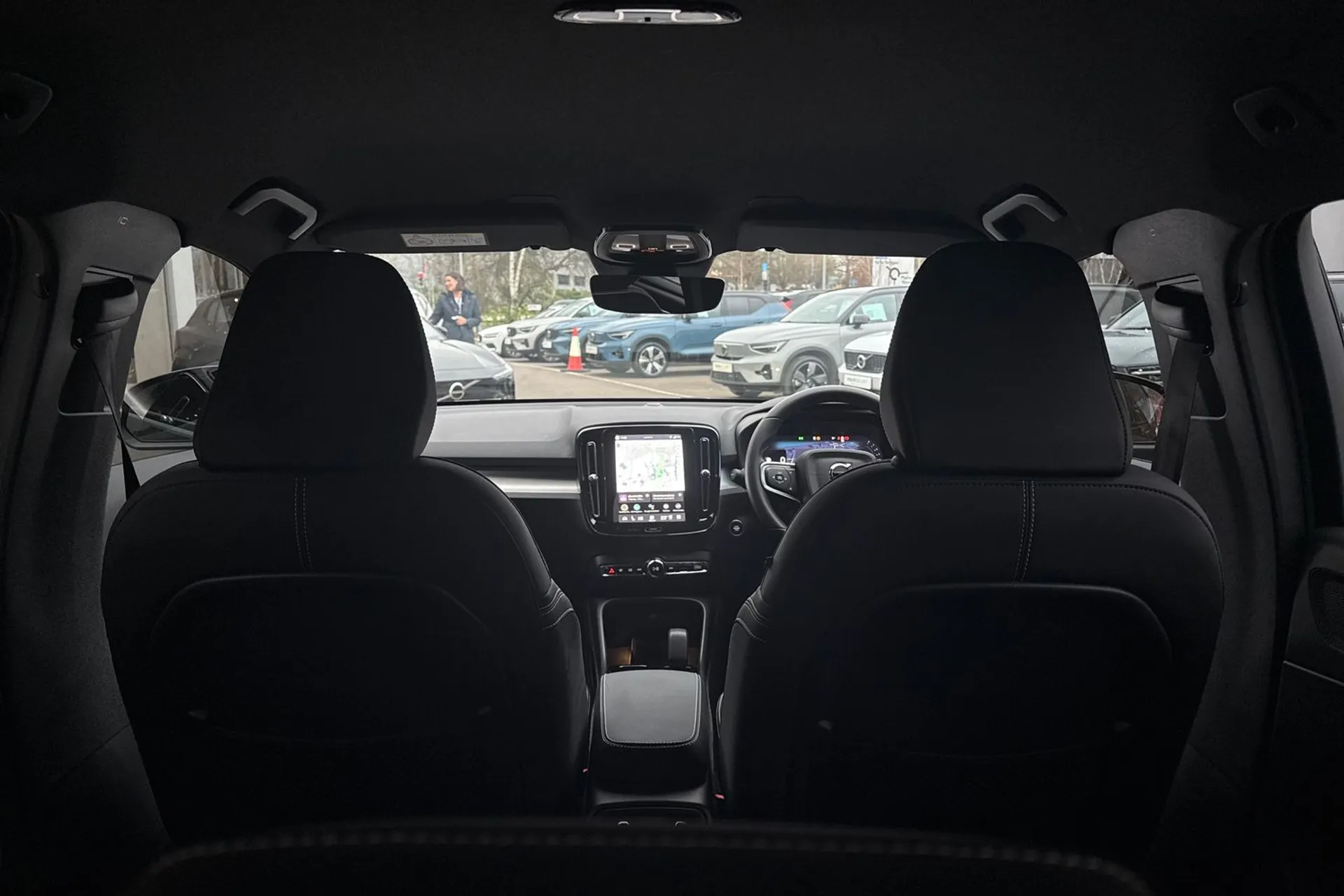 Volvo XC40 thumbnail image number 22