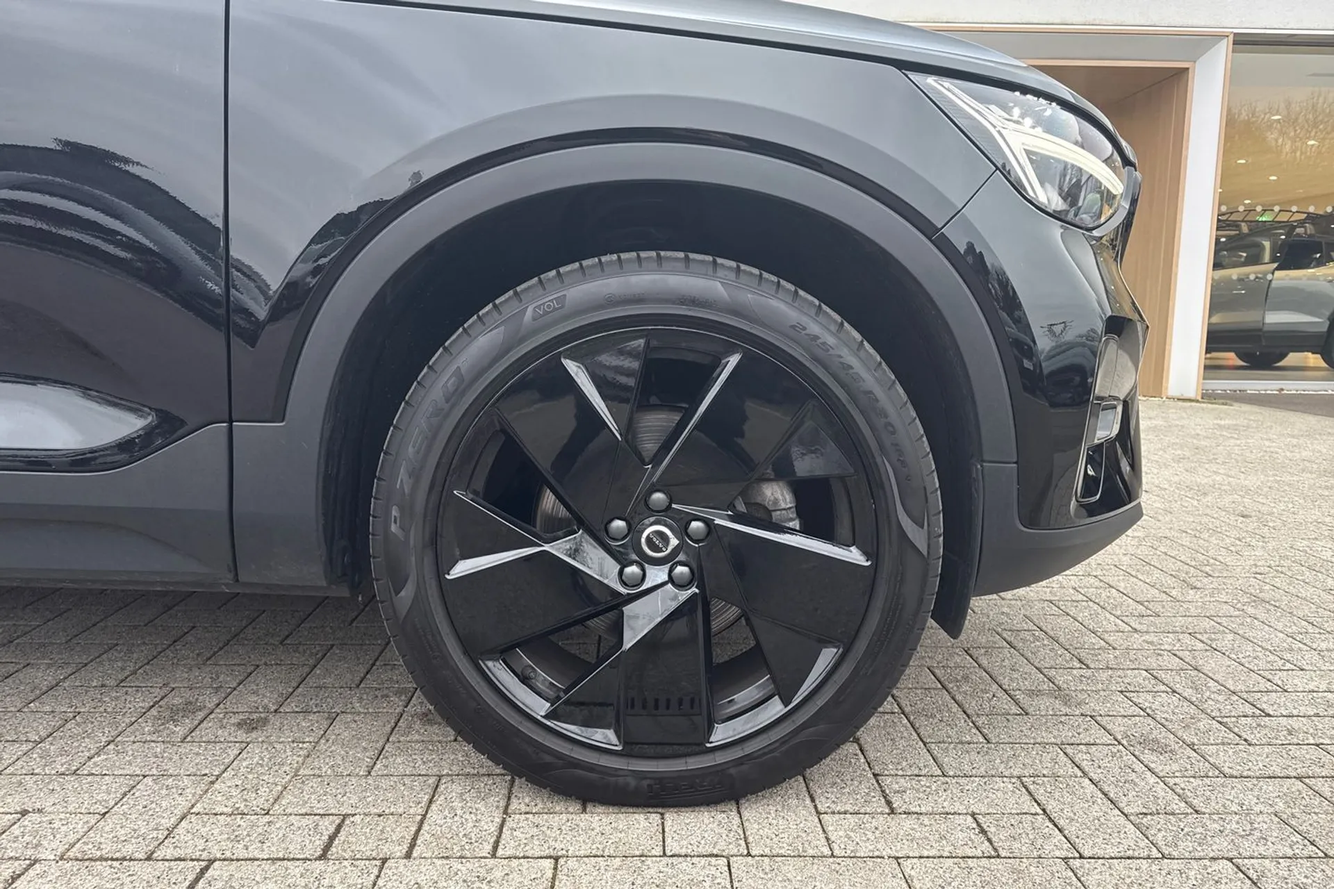 Volvo XC40 thumbnail image number 14