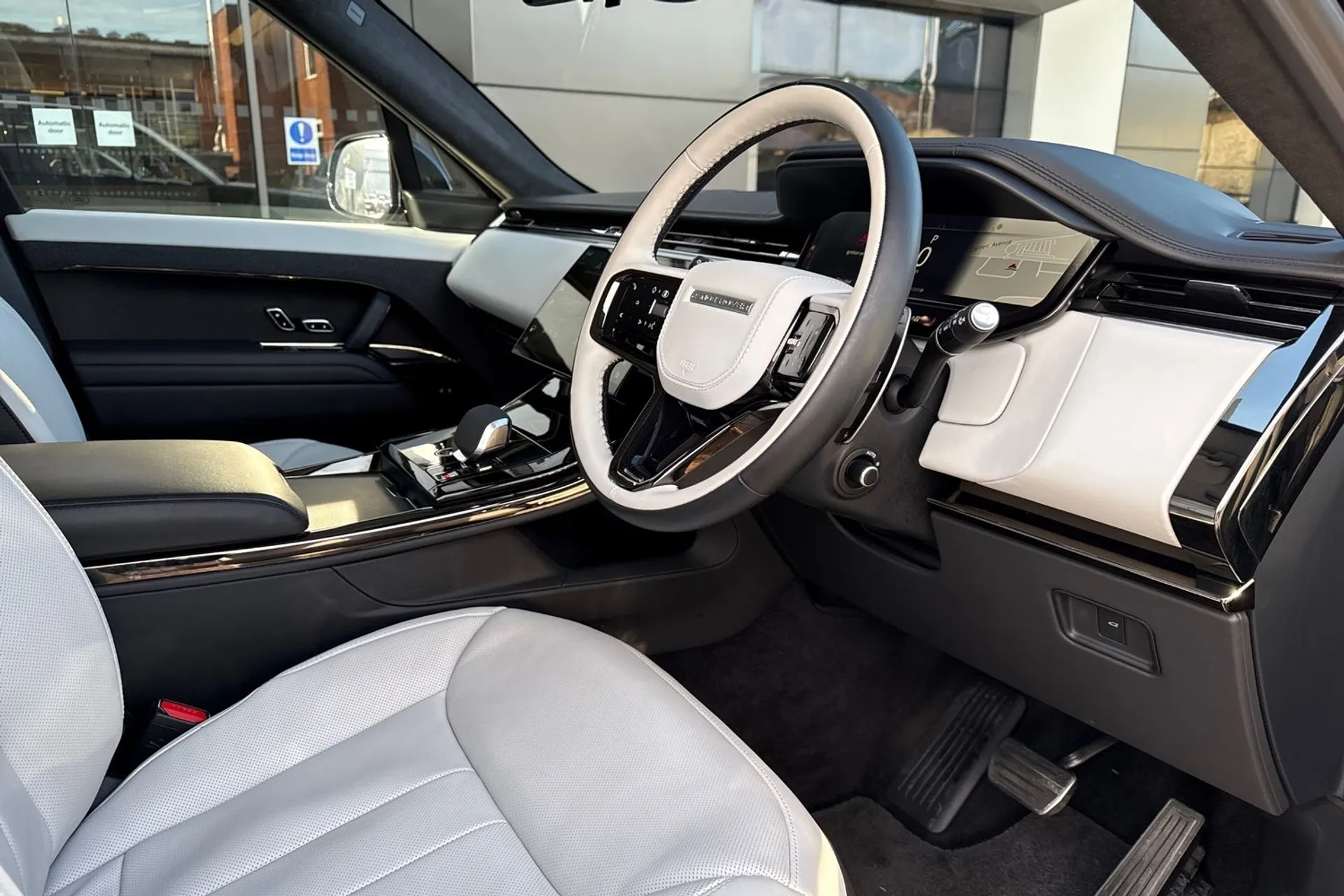 LAND ROVER RANGE ROVER SPORT thumbnail image number 38