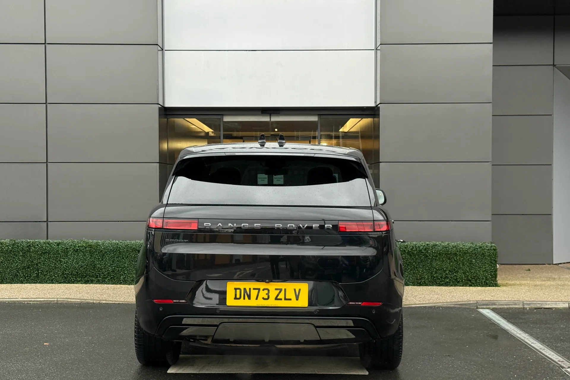 LAND ROVER RANGE ROVER SPORT thumbnail image number 11