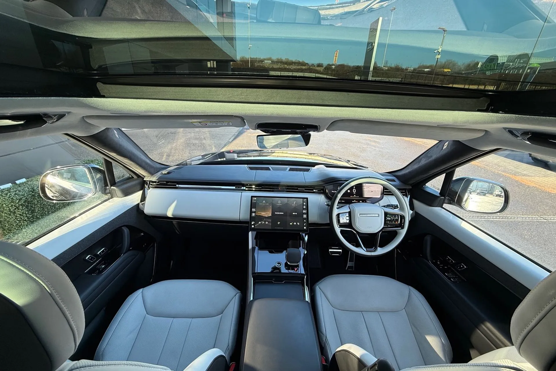 LAND ROVER RANGE ROVER SPORT thumbnail image number 3