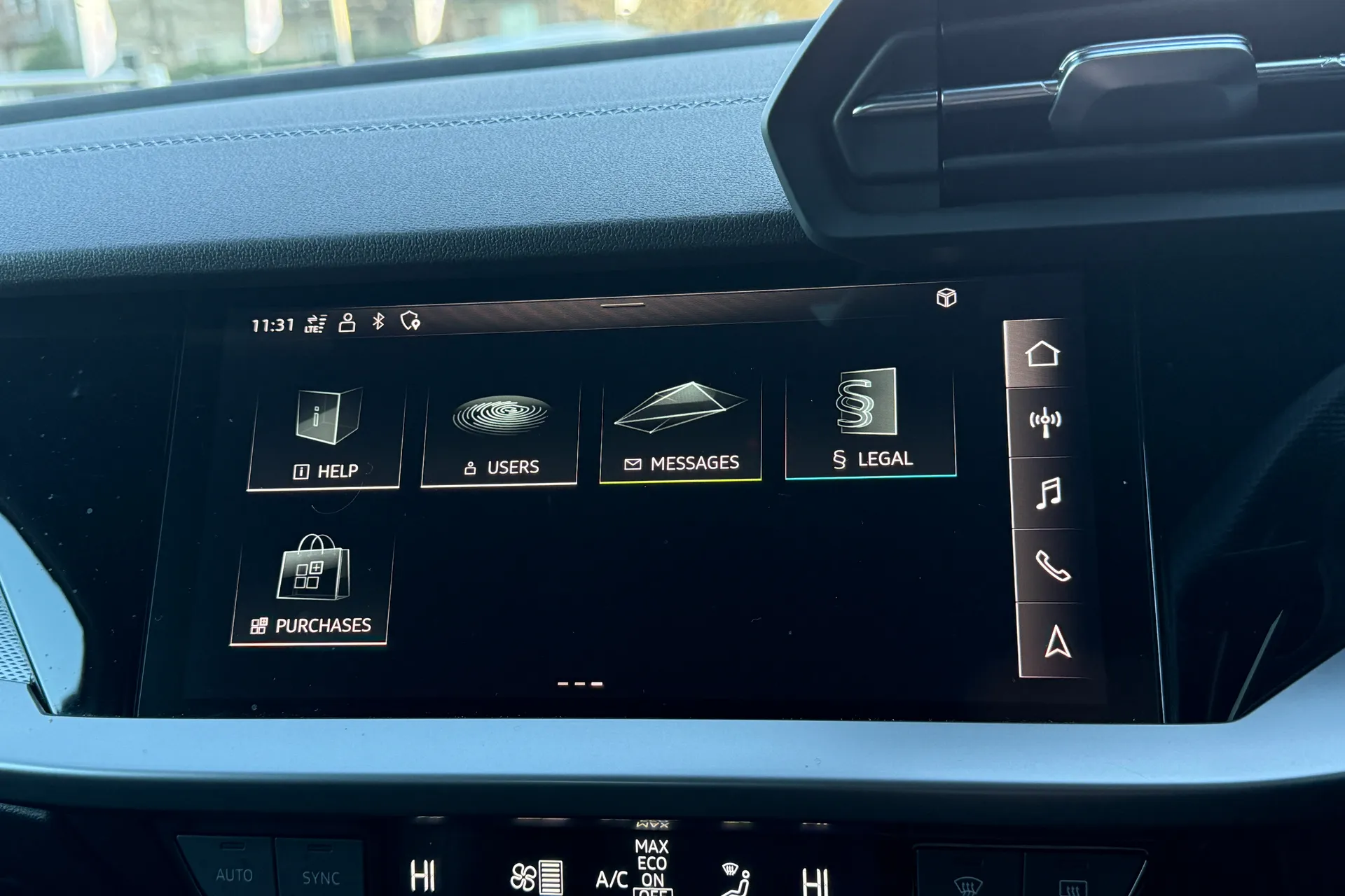 Audi A3 thumbnail image number 29