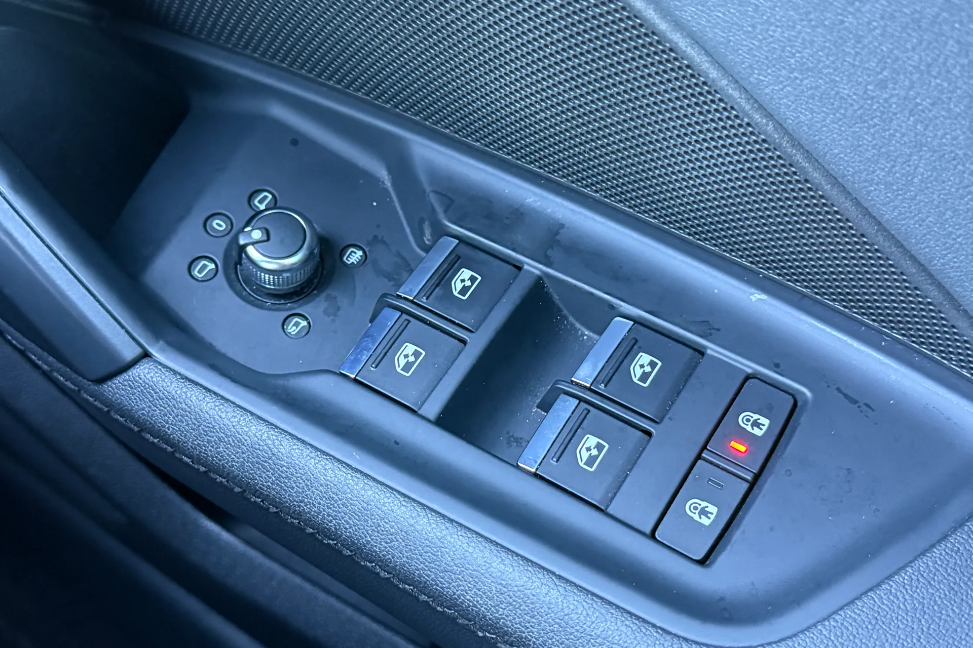 Audi A3 thumbnail image number 19