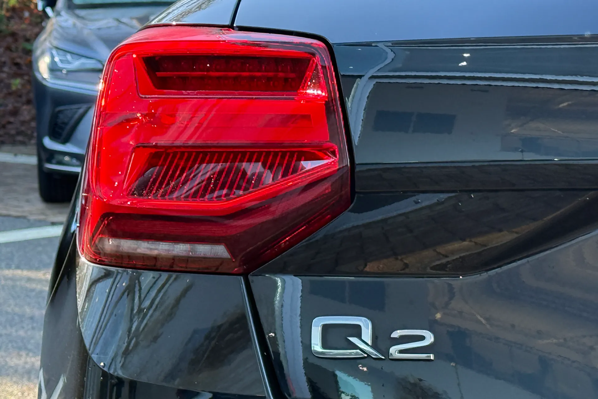 Audi Q2 thumbnail image number 30