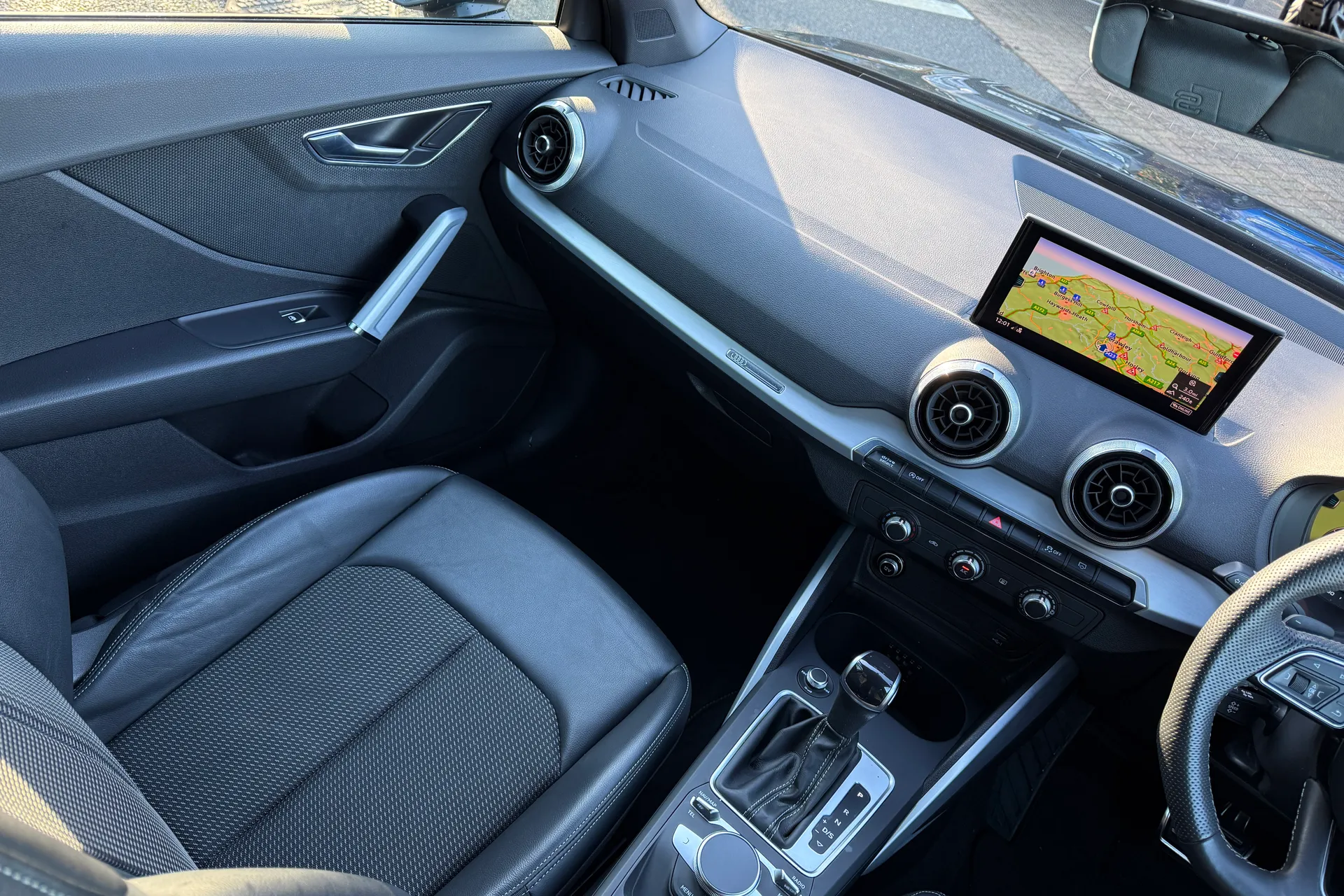 Audi Q2 thumbnail image number 51