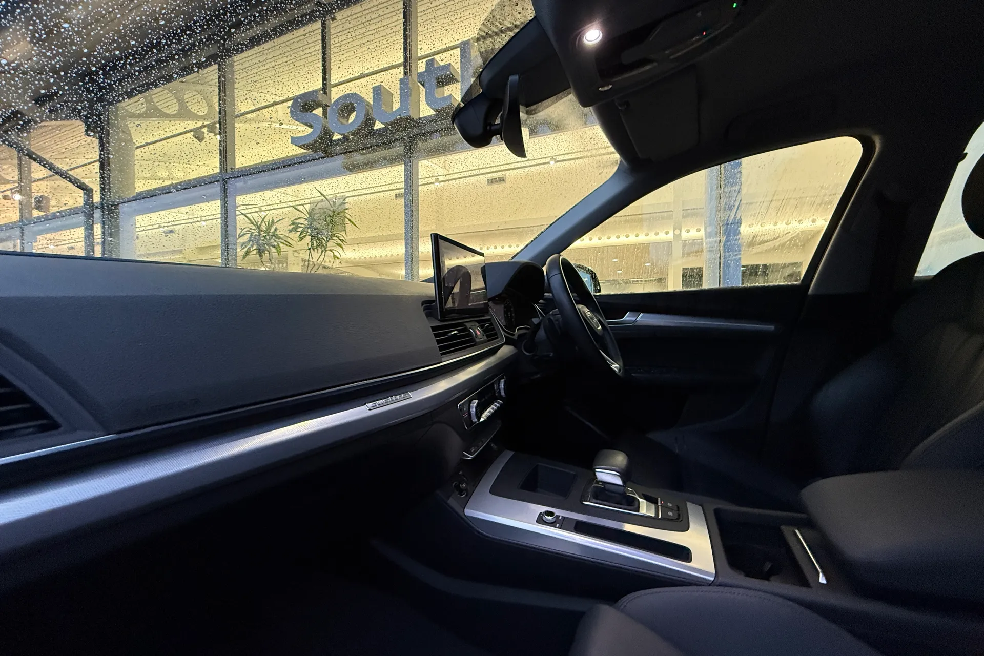 Audi Q5 thumbnail image number 8