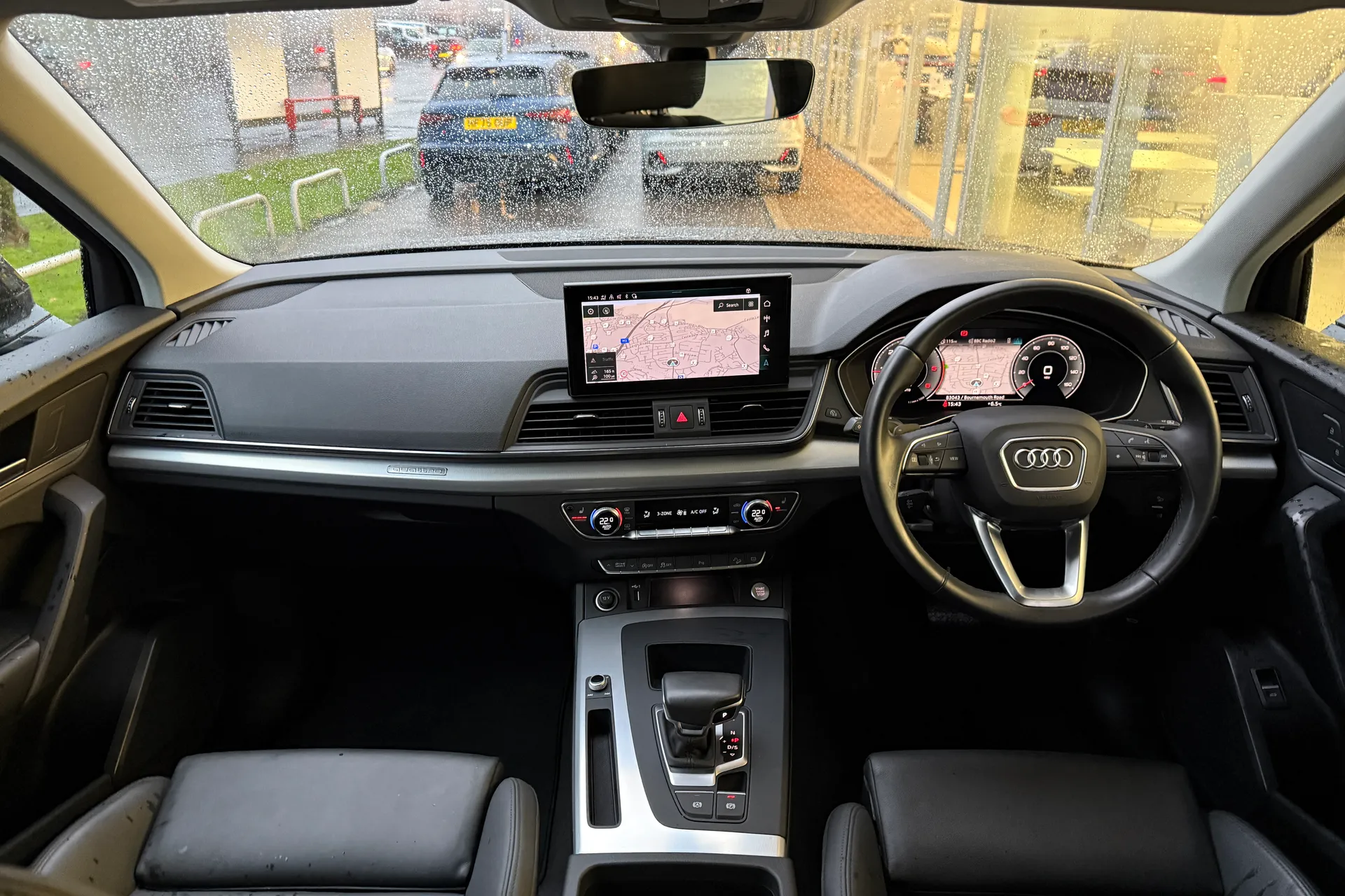 Audi Q5 thumbnail image number 3