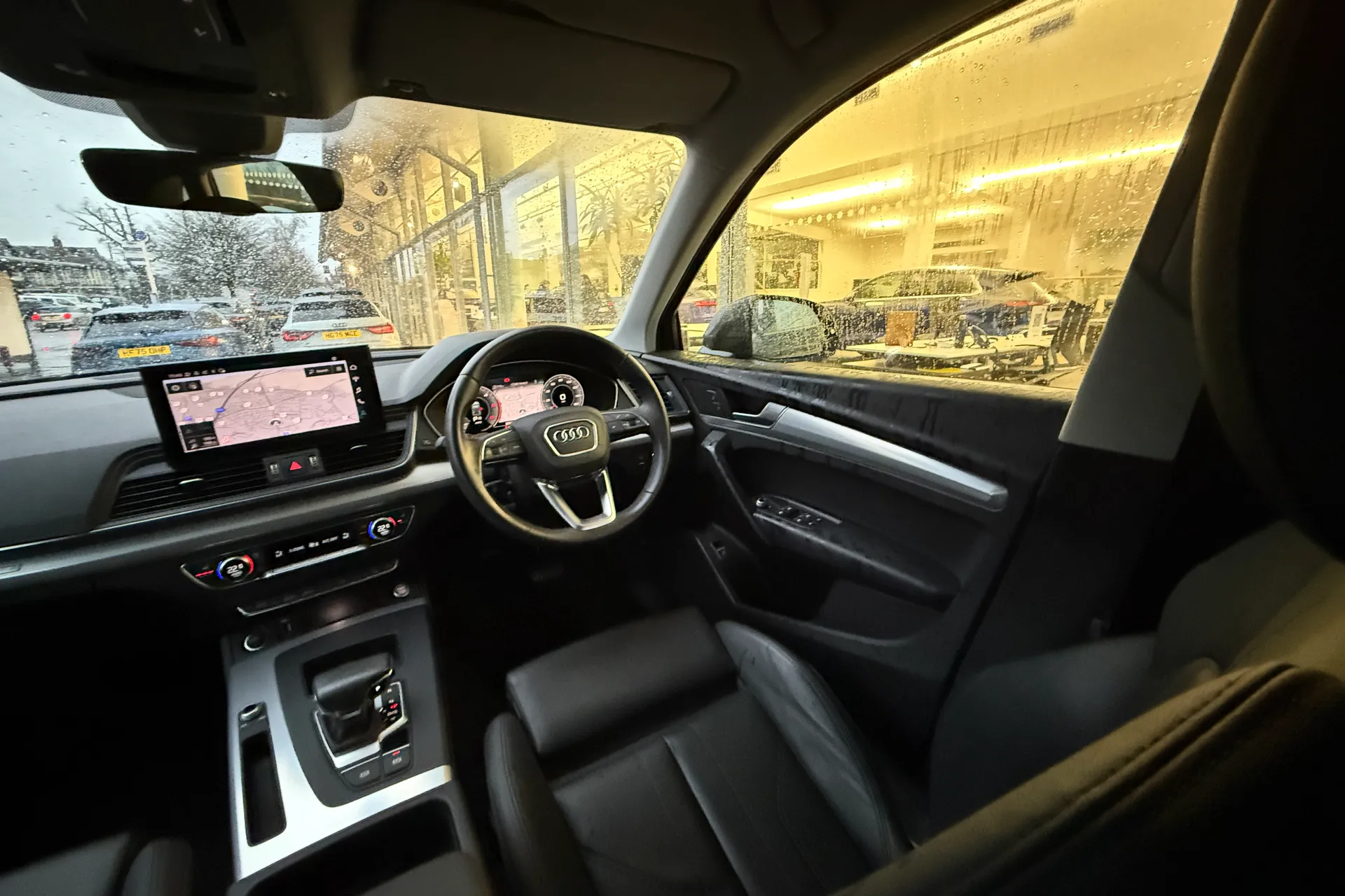 Audi Q5 thumbnail image number 38