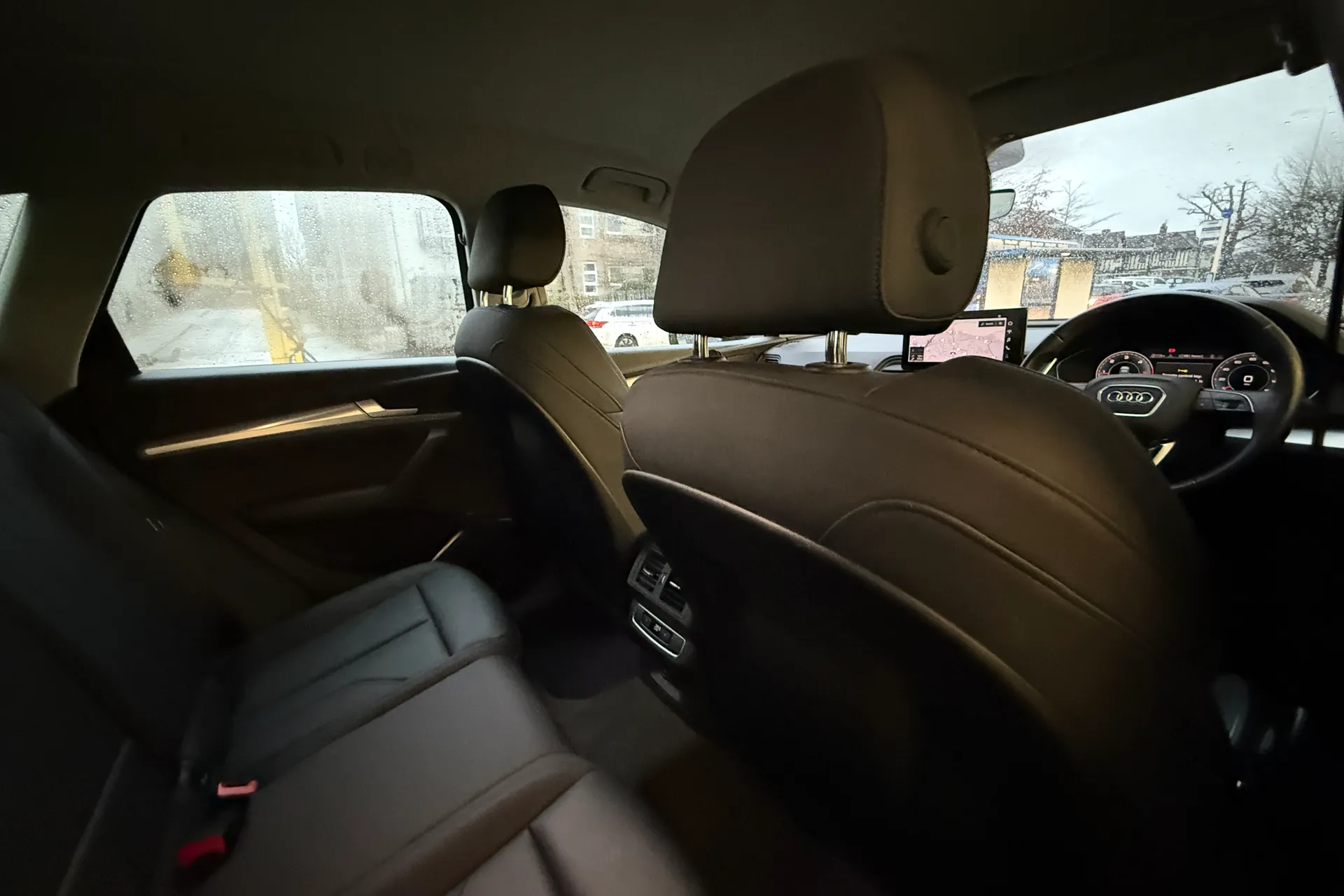 Audi Q5 thumbnail image number 34