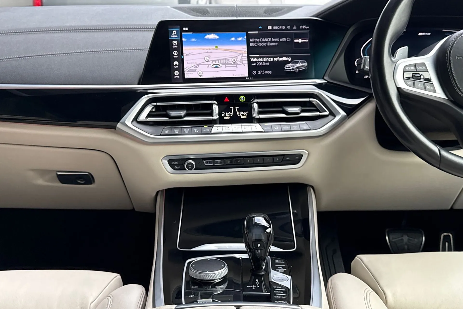 BMW X5 thumbnail image number 25