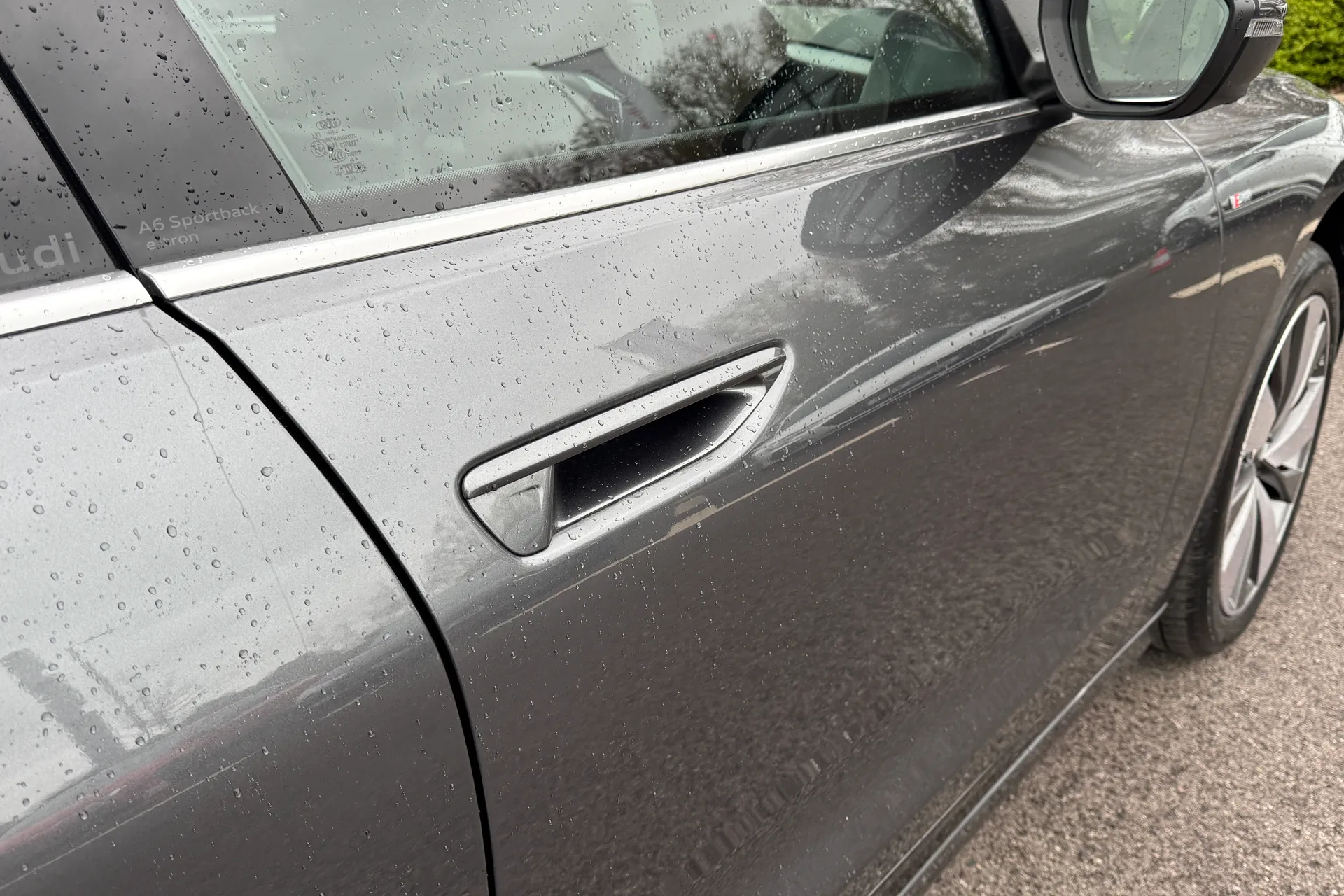 Audi A6 thumbnail image number 44