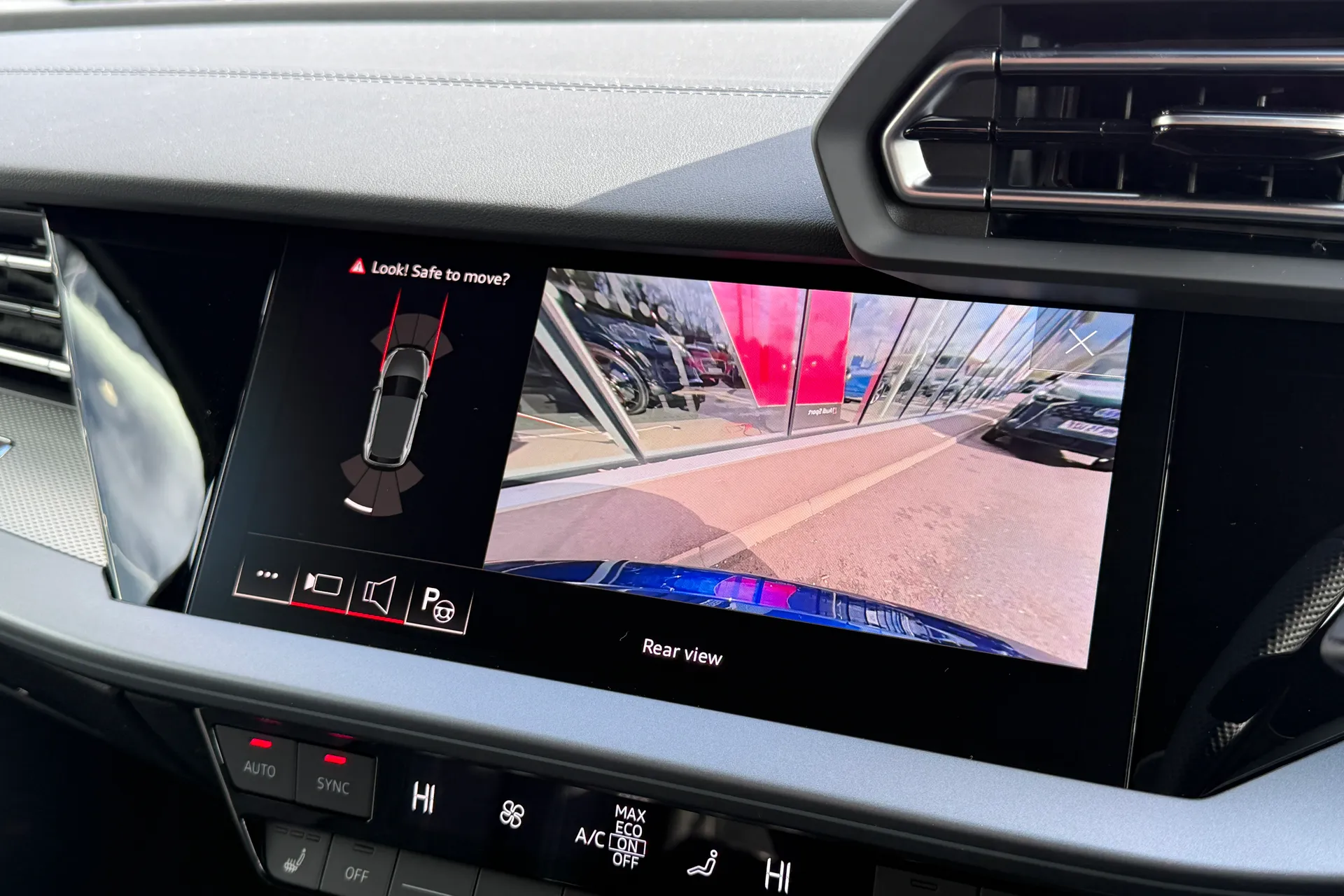 Audi A3 thumbnail image number 4