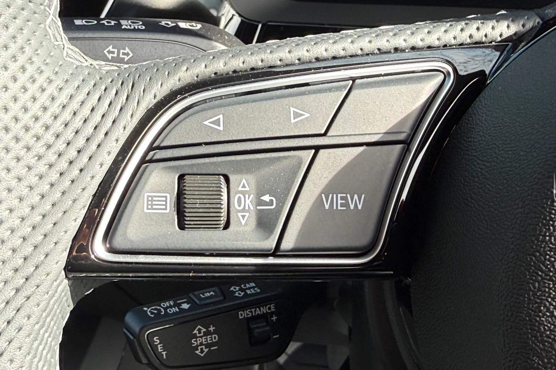 Audi A3 thumbnail image number 41