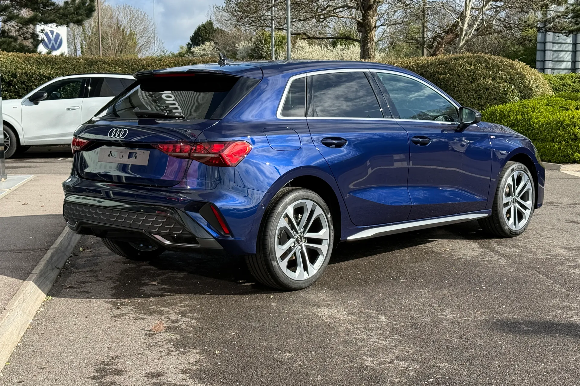 Audi A3 thumbnail image number 11