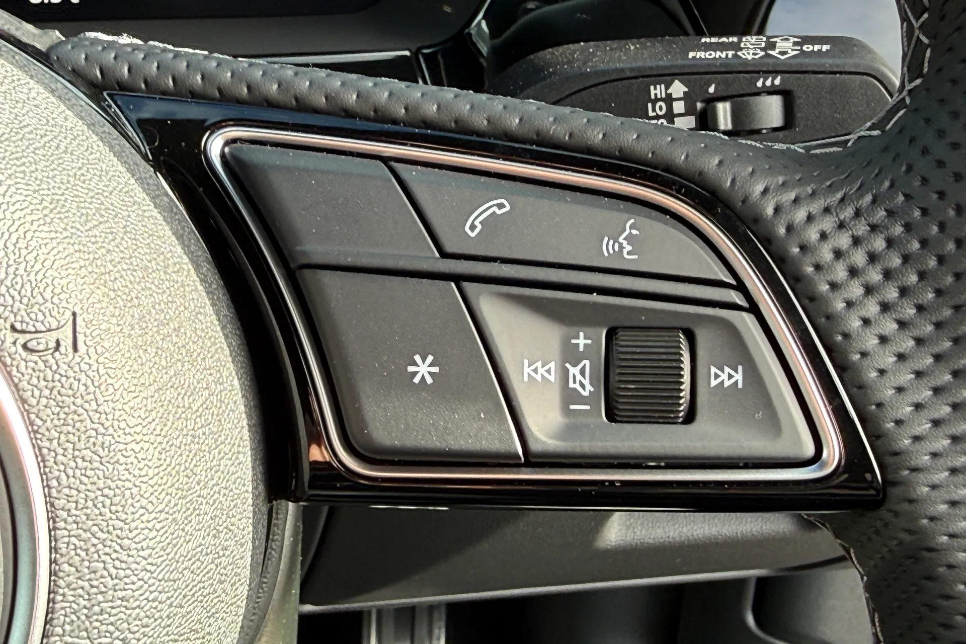 Audi A3 thumbnail image number 42