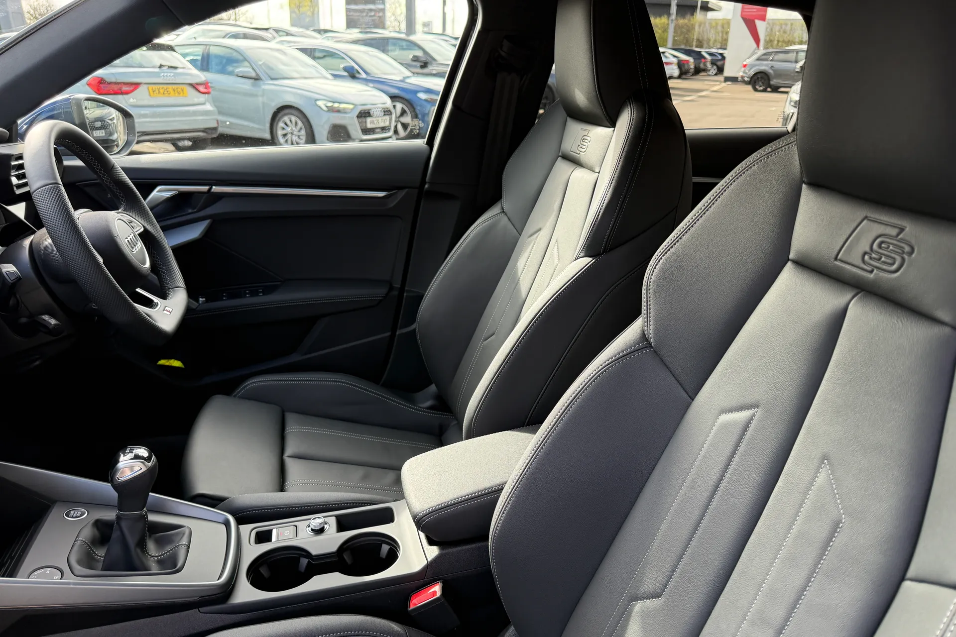 Audi A3 thumbnail image number 39