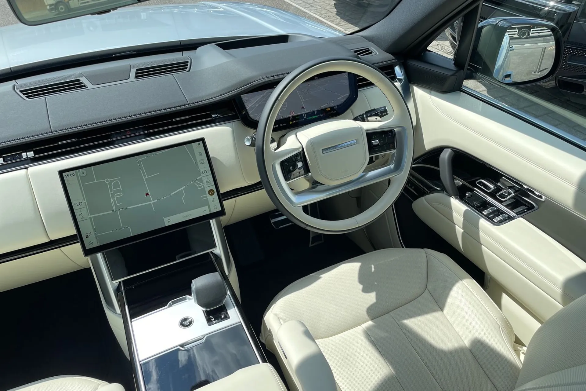 LAND ROVER RANGE ROVER thumbnail image number 29